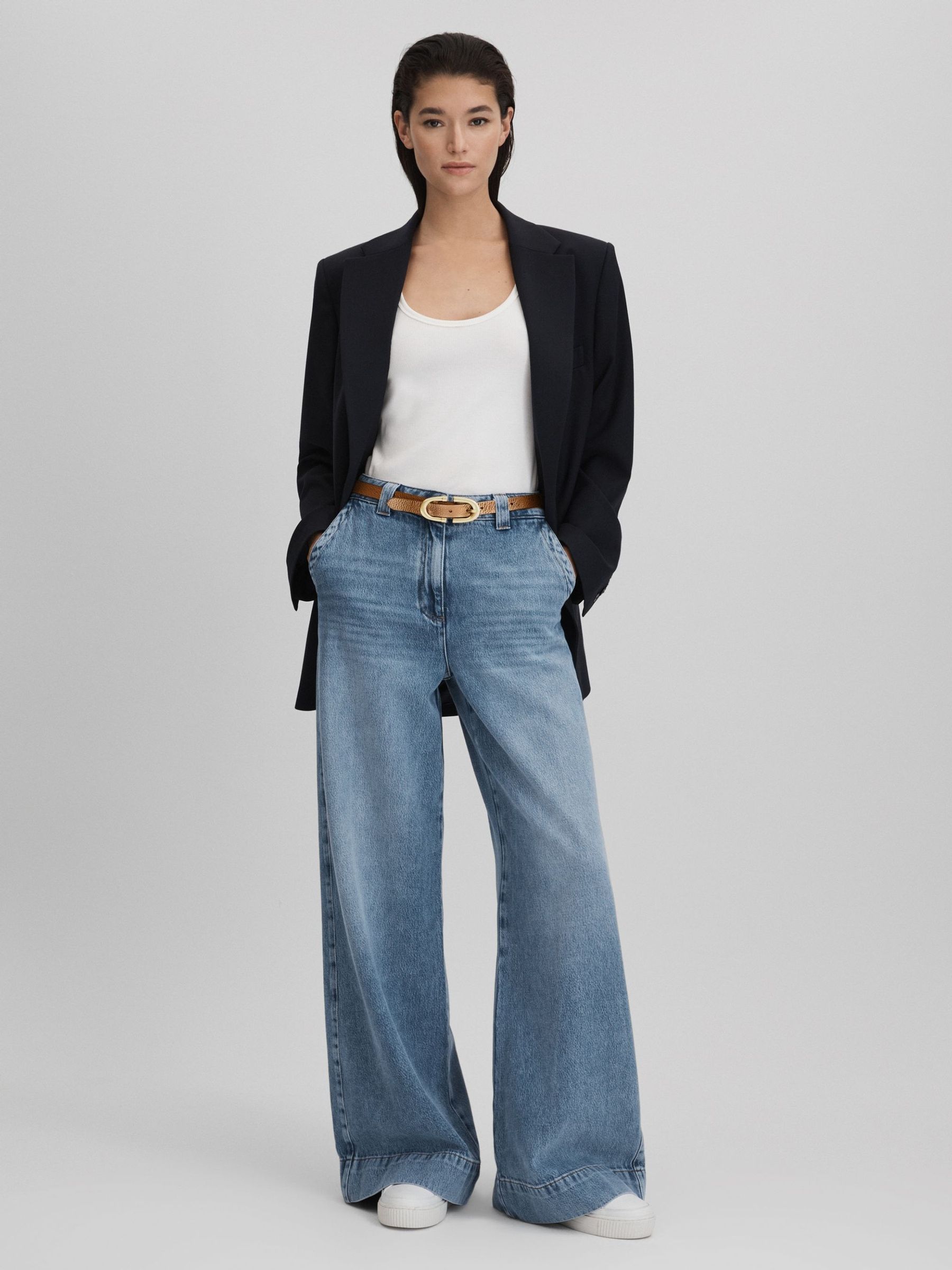 Wide Leg Contrast Stitch Jeans in Light Blue - Image 3 of 7