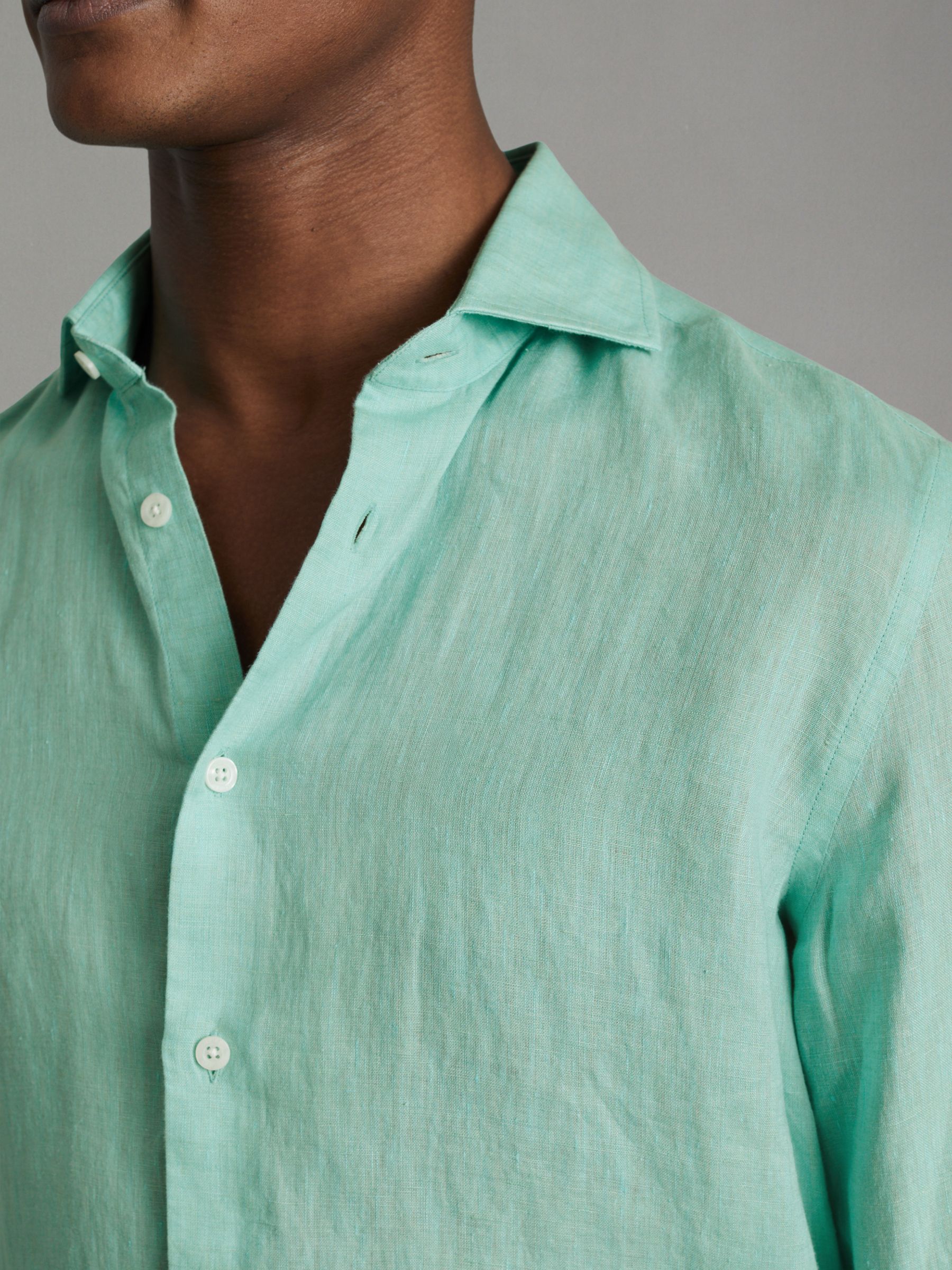 Linen Button-Through Shirt in Bermuda Green - Image 4 of 6