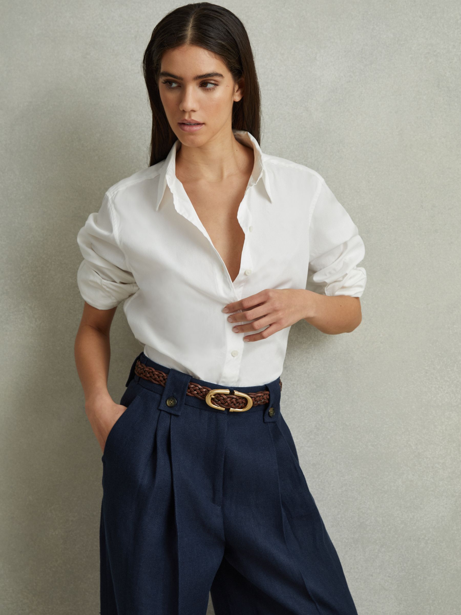 Woven Leather Horseshoe Belt in Tan - Image 2 of 4