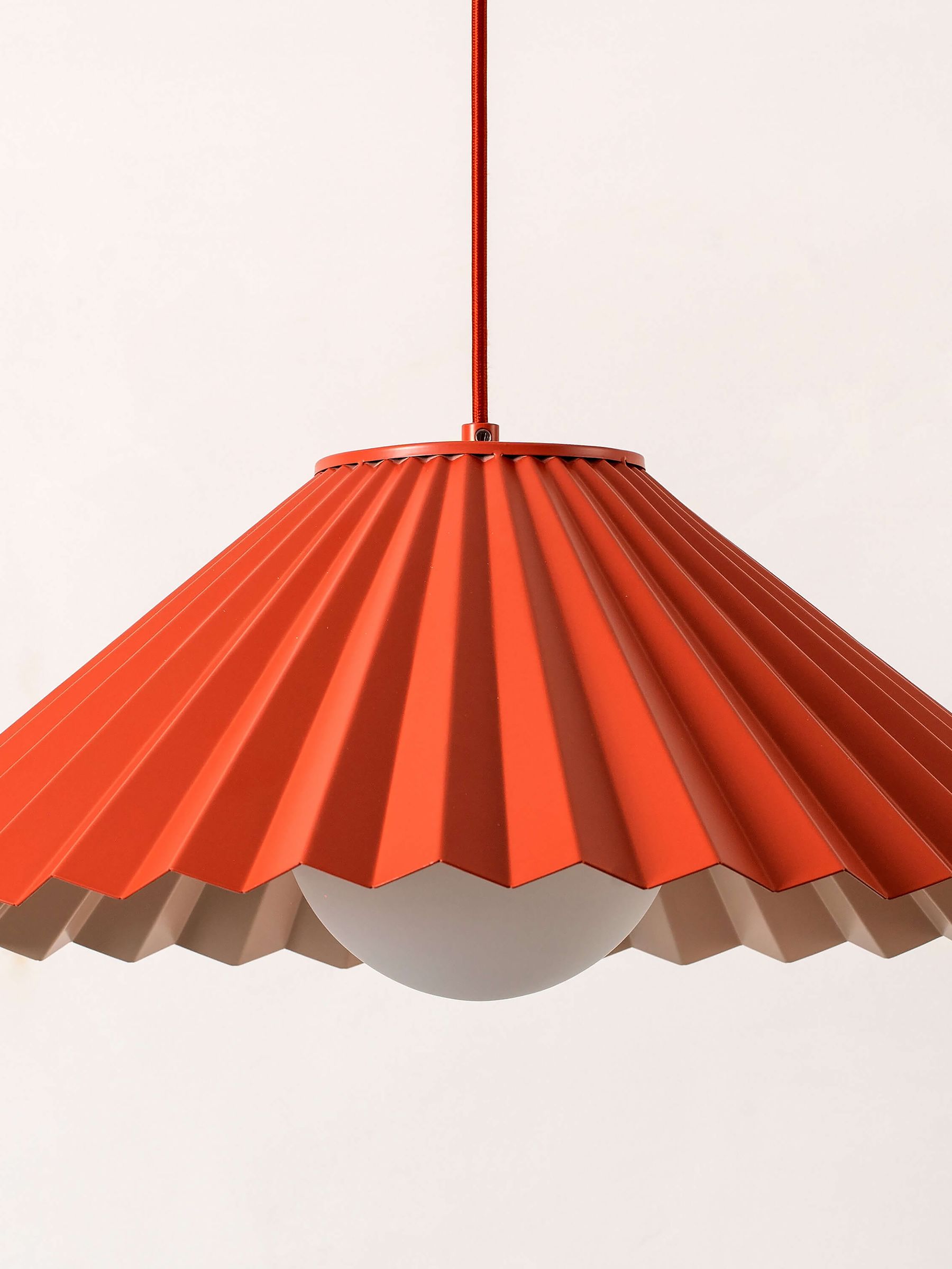 Houseof. Red The Pleat Ceiling Pendant Light by Emma Gurner - Image 4 of 5