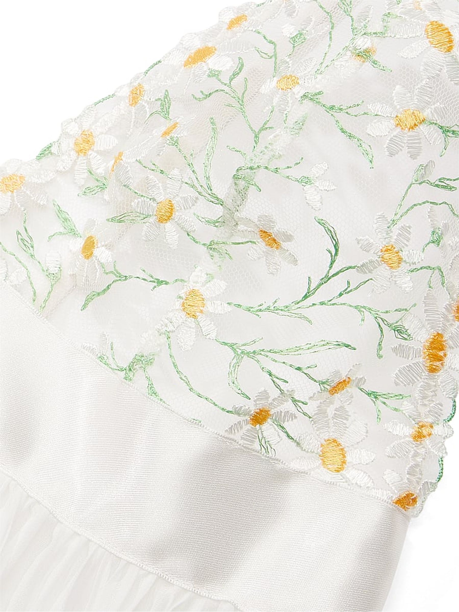 Coconut White Daisy Chain Embroidery Pleated Babydoll Set - Image 4 of 4