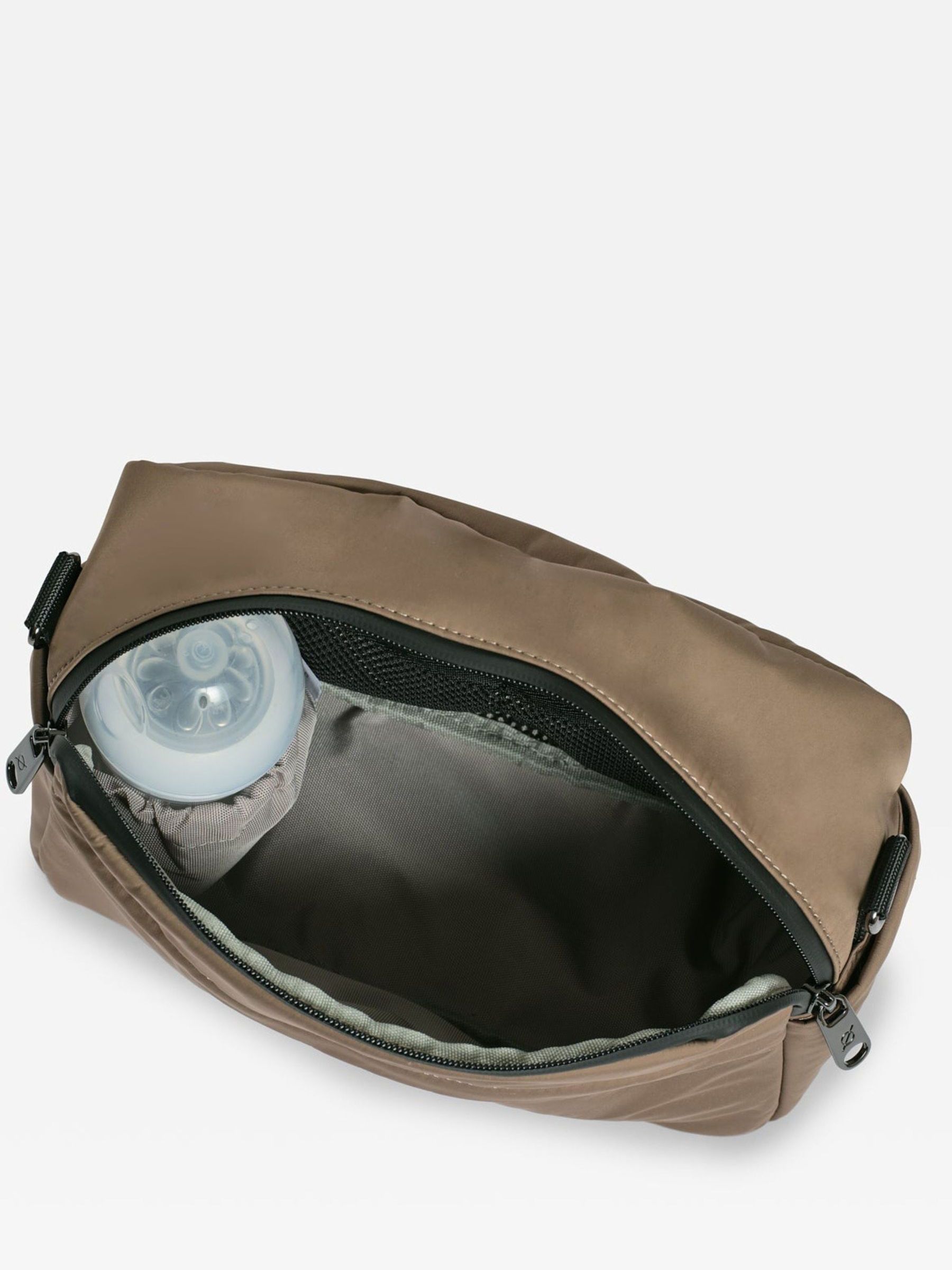Finnson Mocha Frida Stroller Organiser with Stroller clips - Image 4 of 5