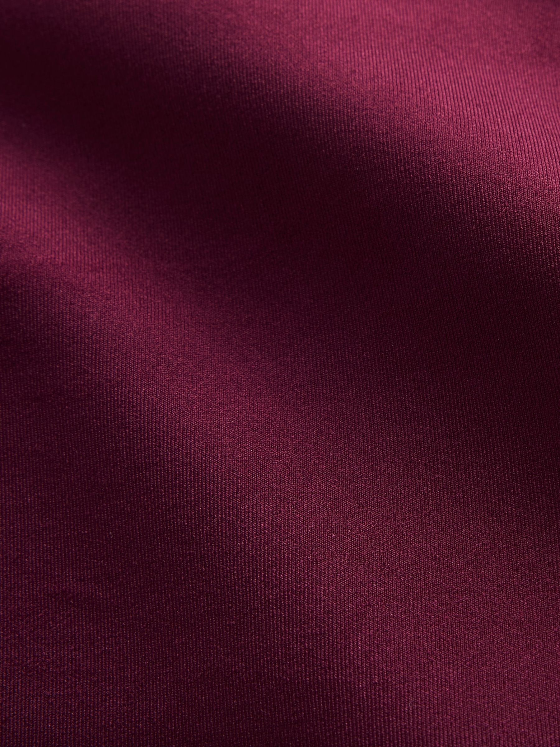 Burgundy GapFit Smooth Square-Neck Sports Bra - Image 4 of 4