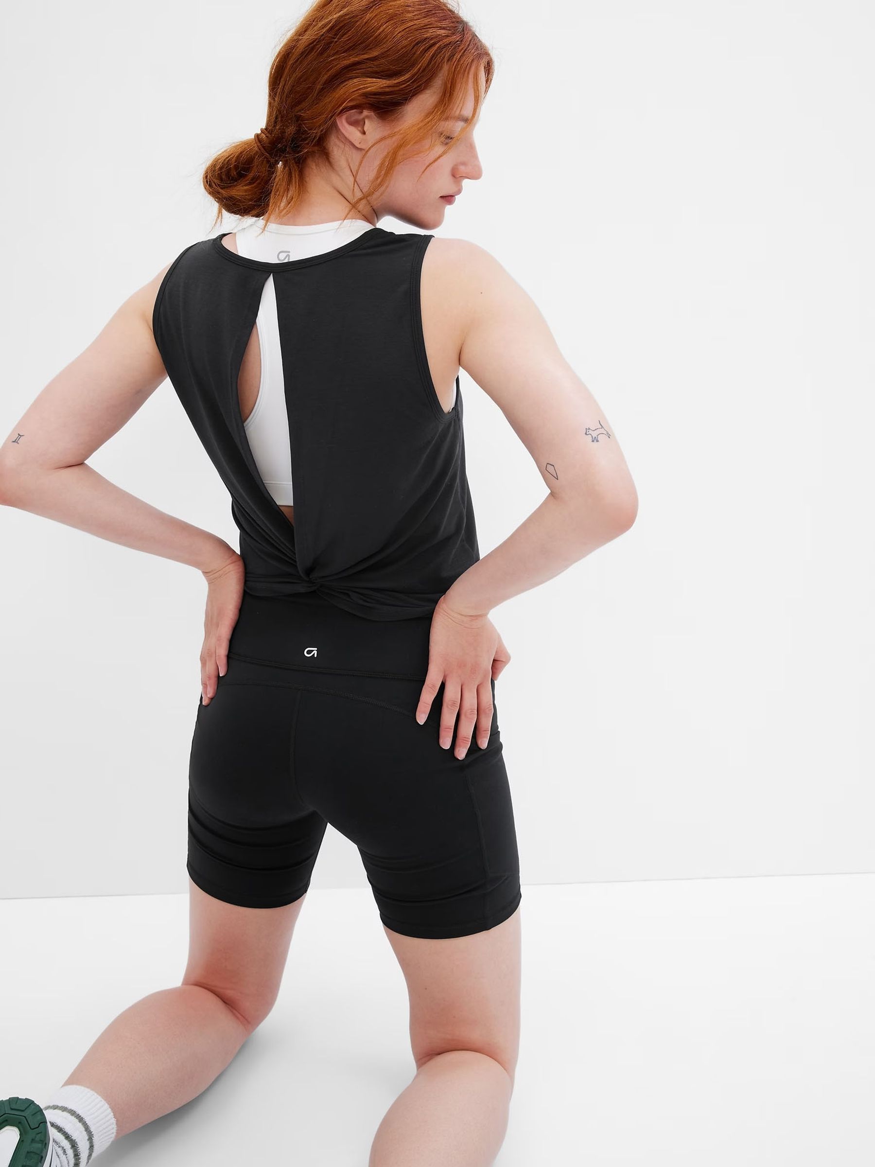 Black Breathable Twist Back Vest - Image 3 of 3
