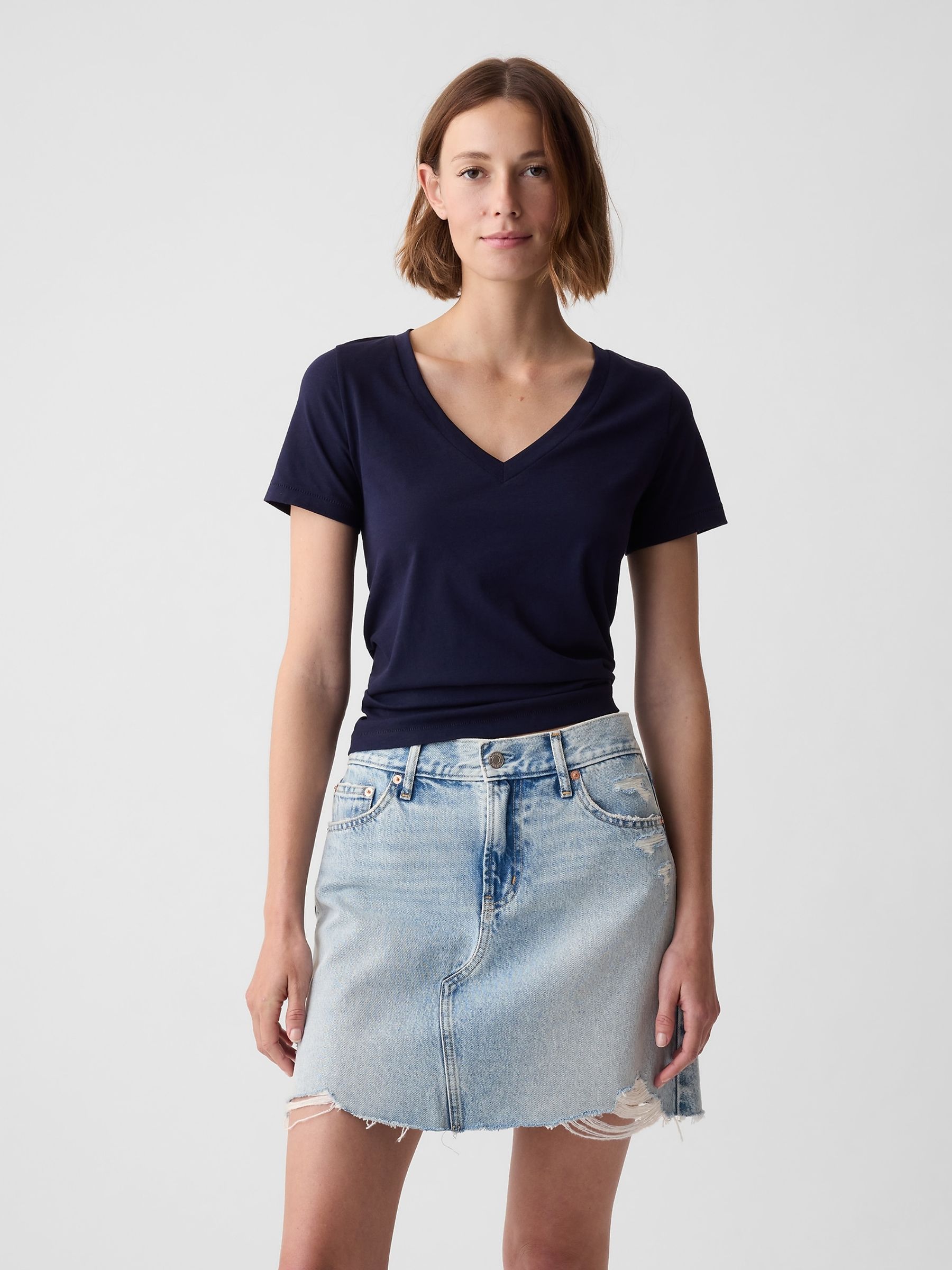 Navy Blue V-Neck Vintage 100% Organic Cotton Short Sleeve T-Shirt - Image 5 of 7