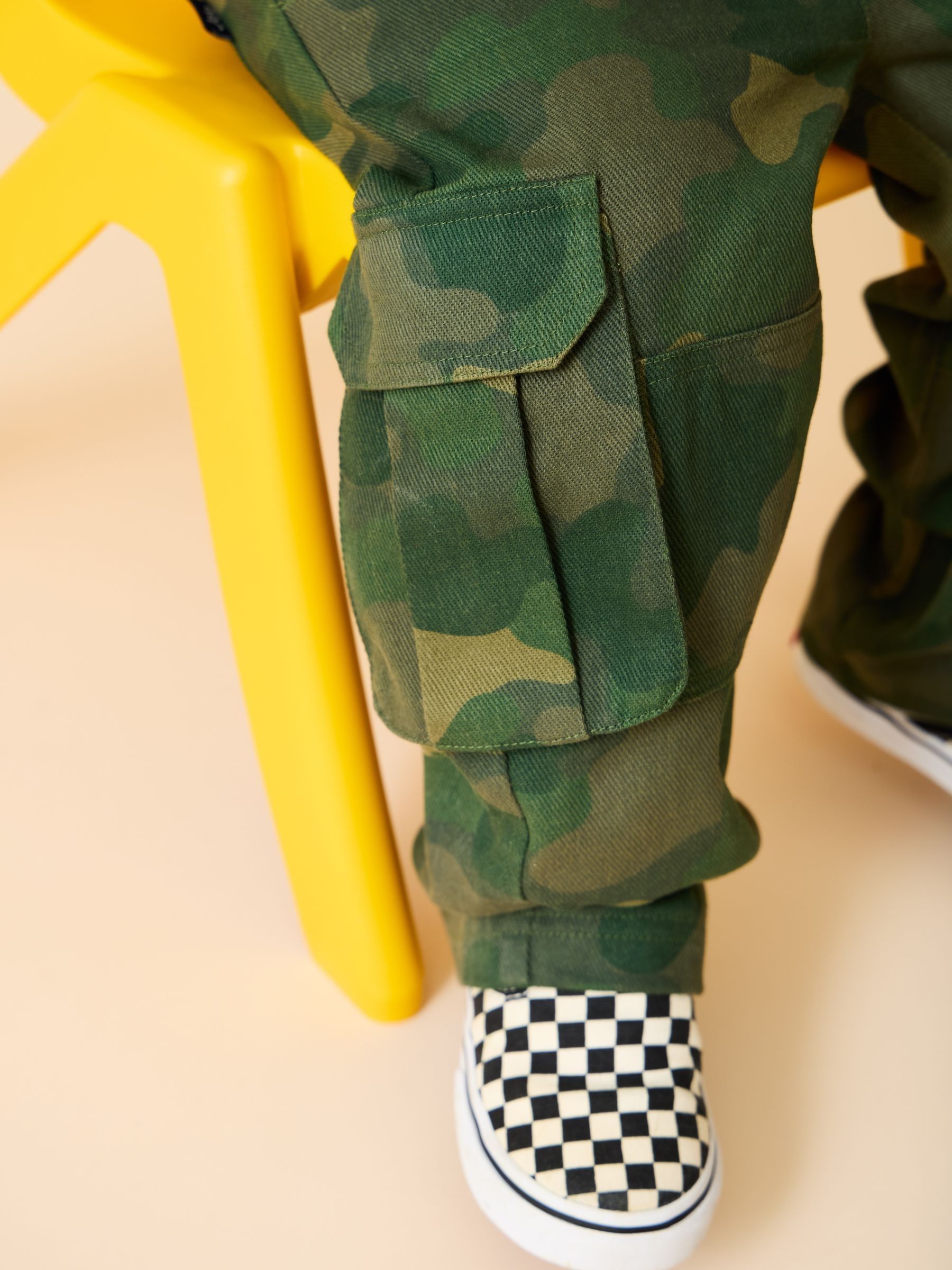 Khaki Green Camo Cargo Trousers - Image 3 of 7