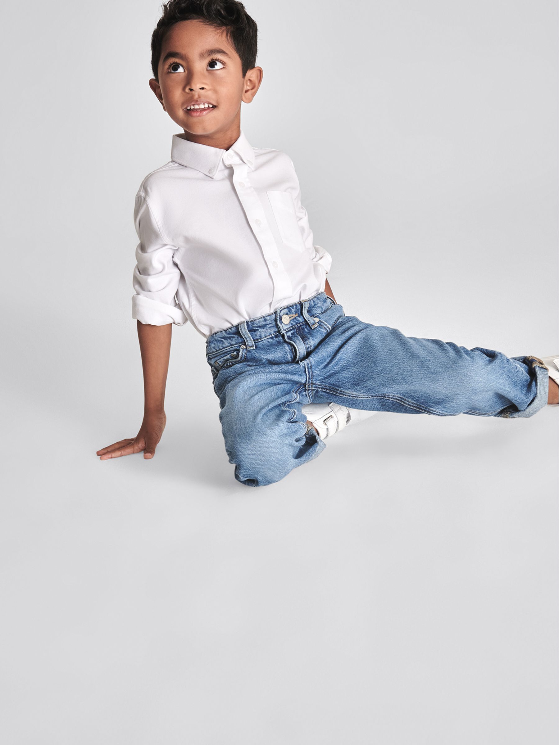 Button Down Oxford Shirt in White - Image 6 of 6