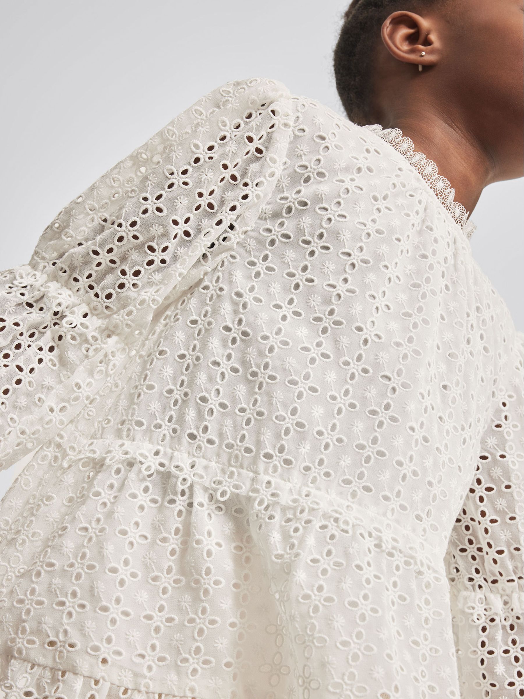 Embroidered Lace Blouse in Ivory - Image 3 of 6