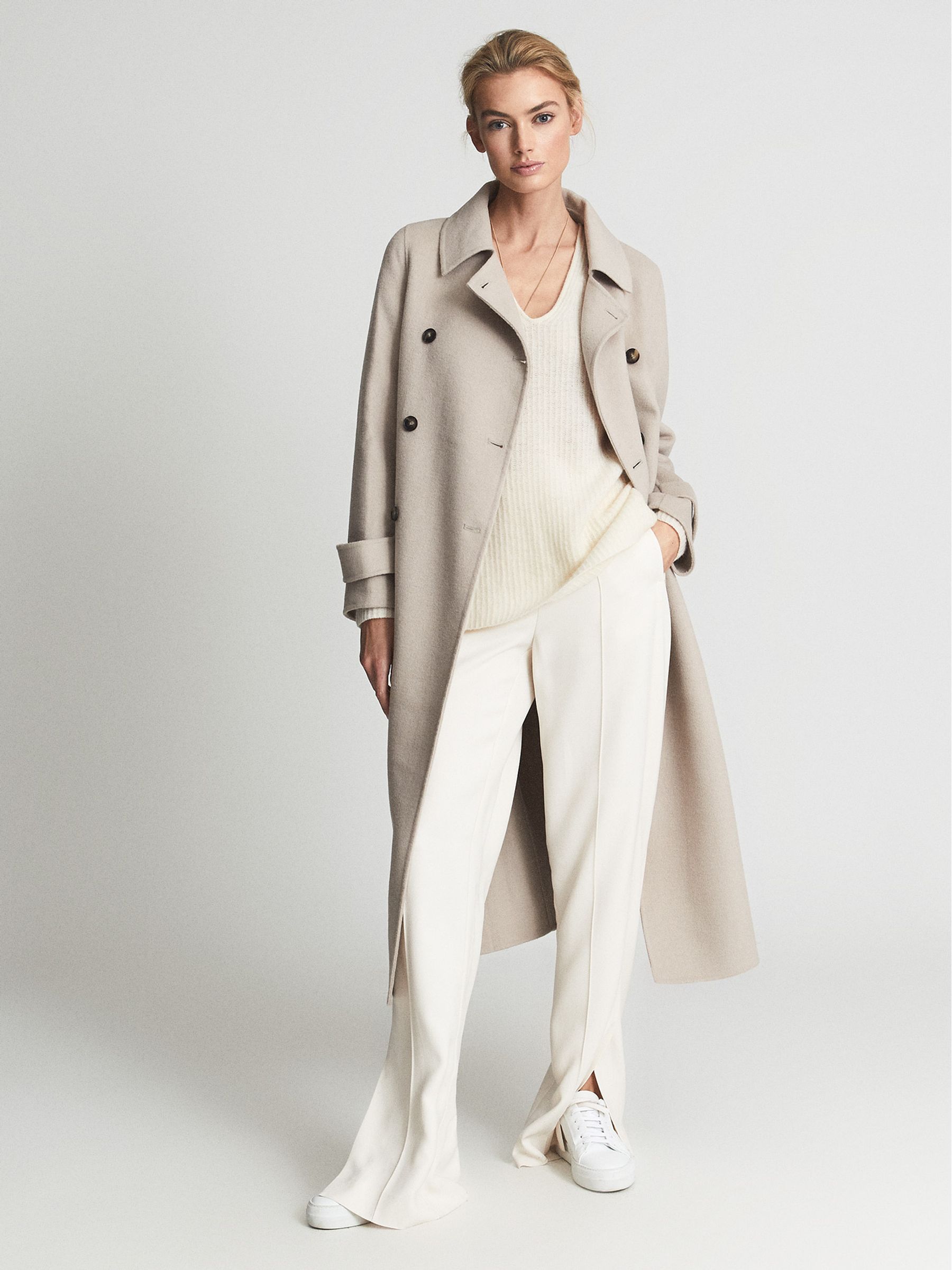 Ribbed Cashmere Blend Jumper in White - Image 6 of 7