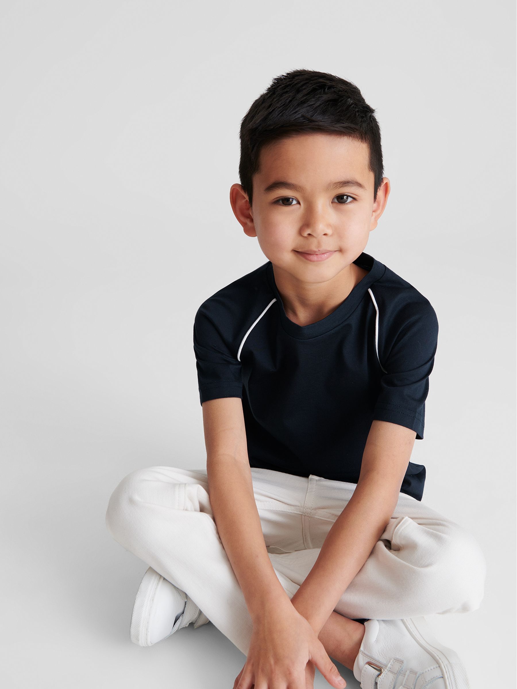 Piped Knitted Trim Crew Neck Tee in Navy - Image 4 of 6