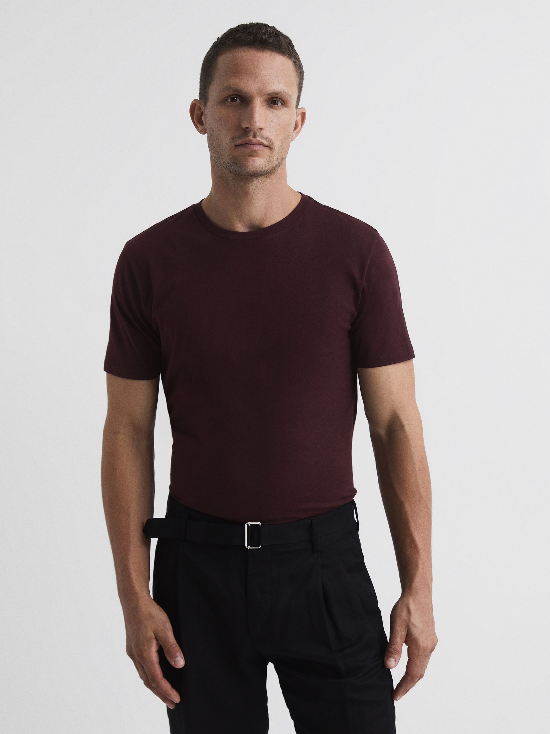 Crew Neck T-shirt in Bordeaux - Image 1 of 7