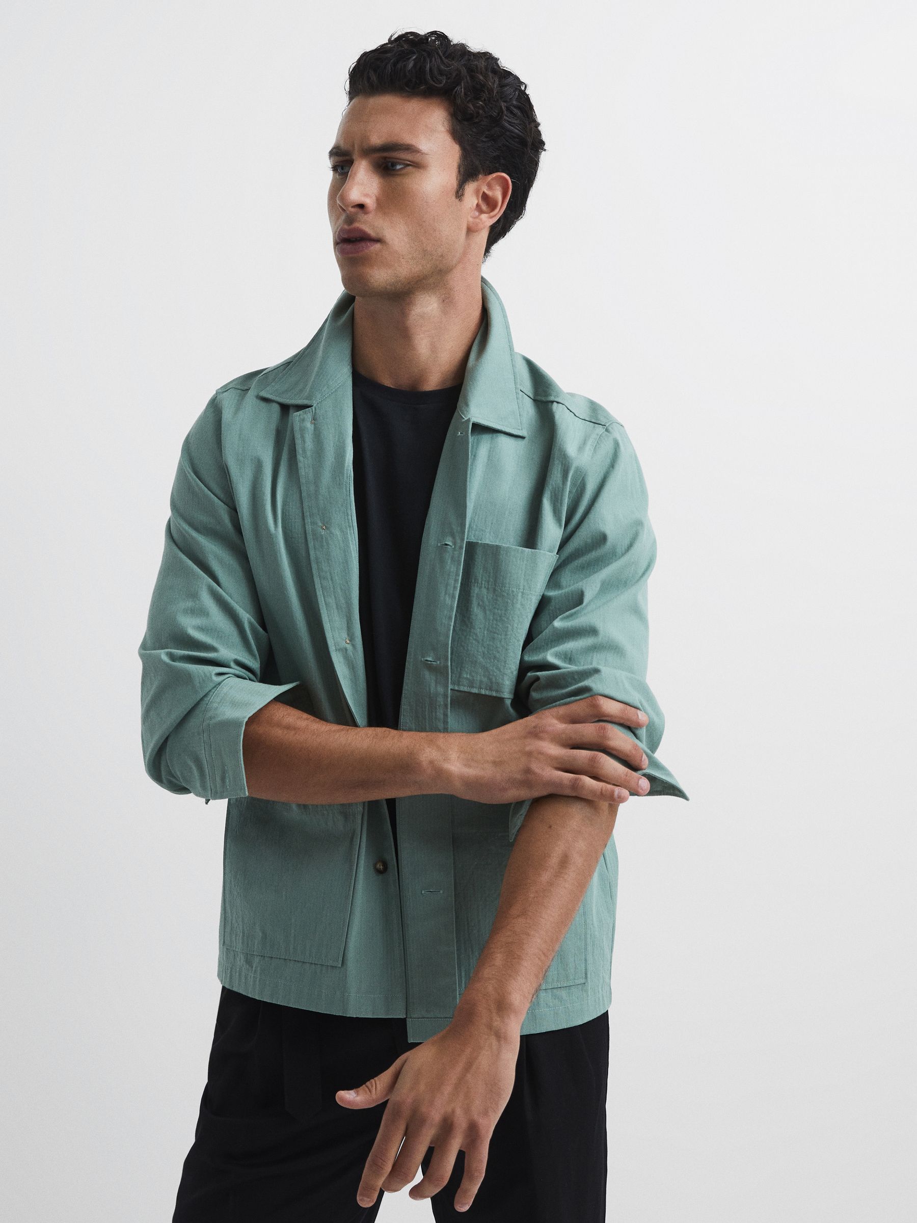 Crew Neck T-shirt in Black - Image 7 of 8