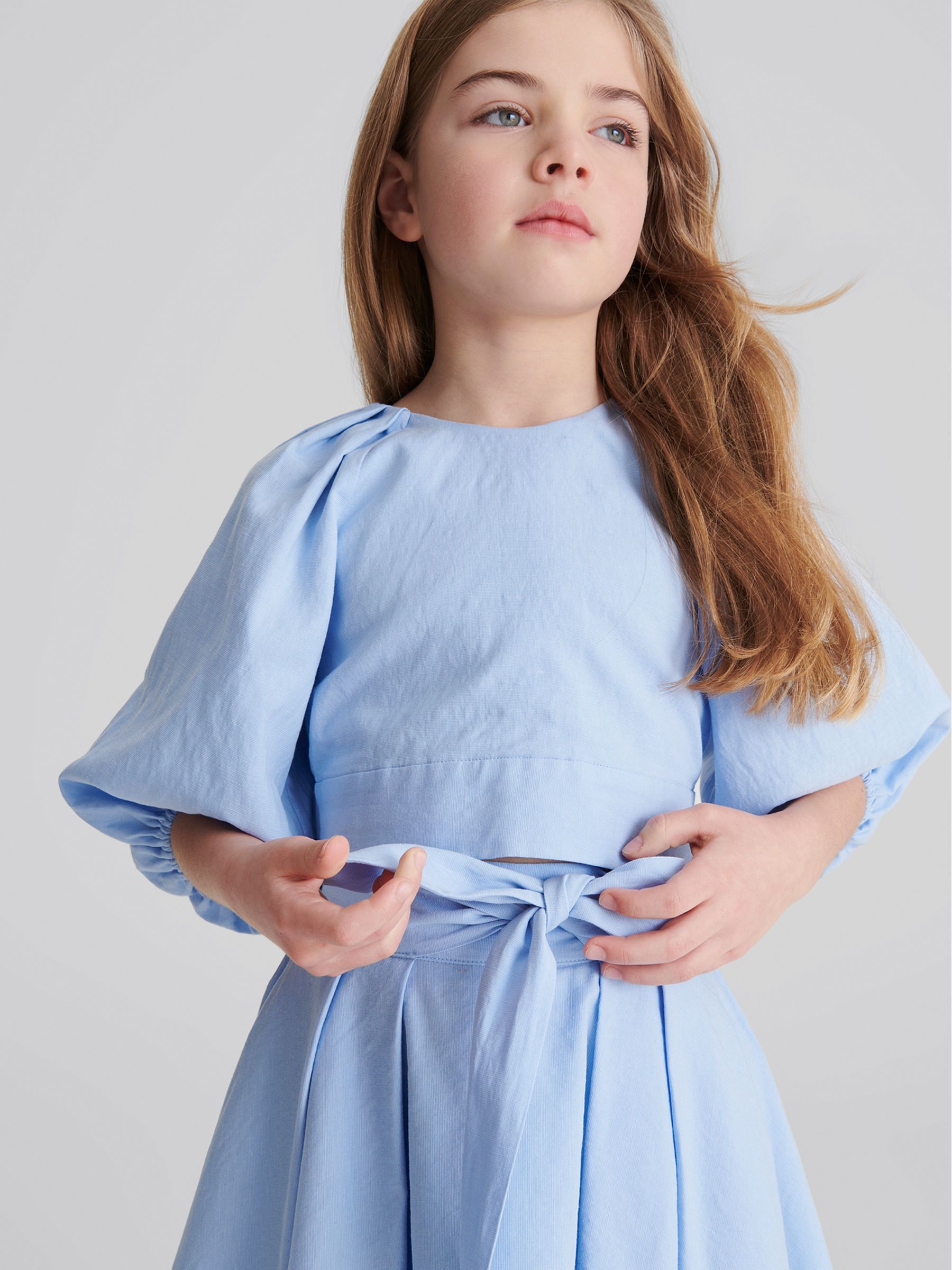 Bow Back Linen Top in Blue - Image 3 of 7