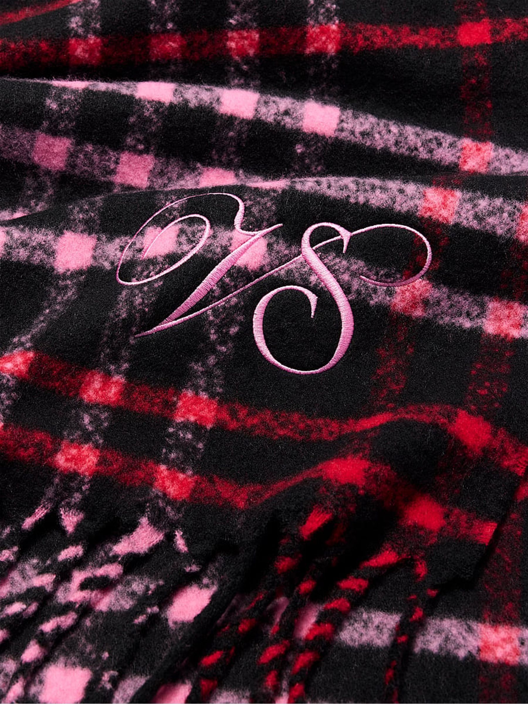 Red & Black Tartan Cosy Blanket Scarf - Image 2 of 2 Red & Black Tartan Cosy Blanket Scarf - Image 2 of 2