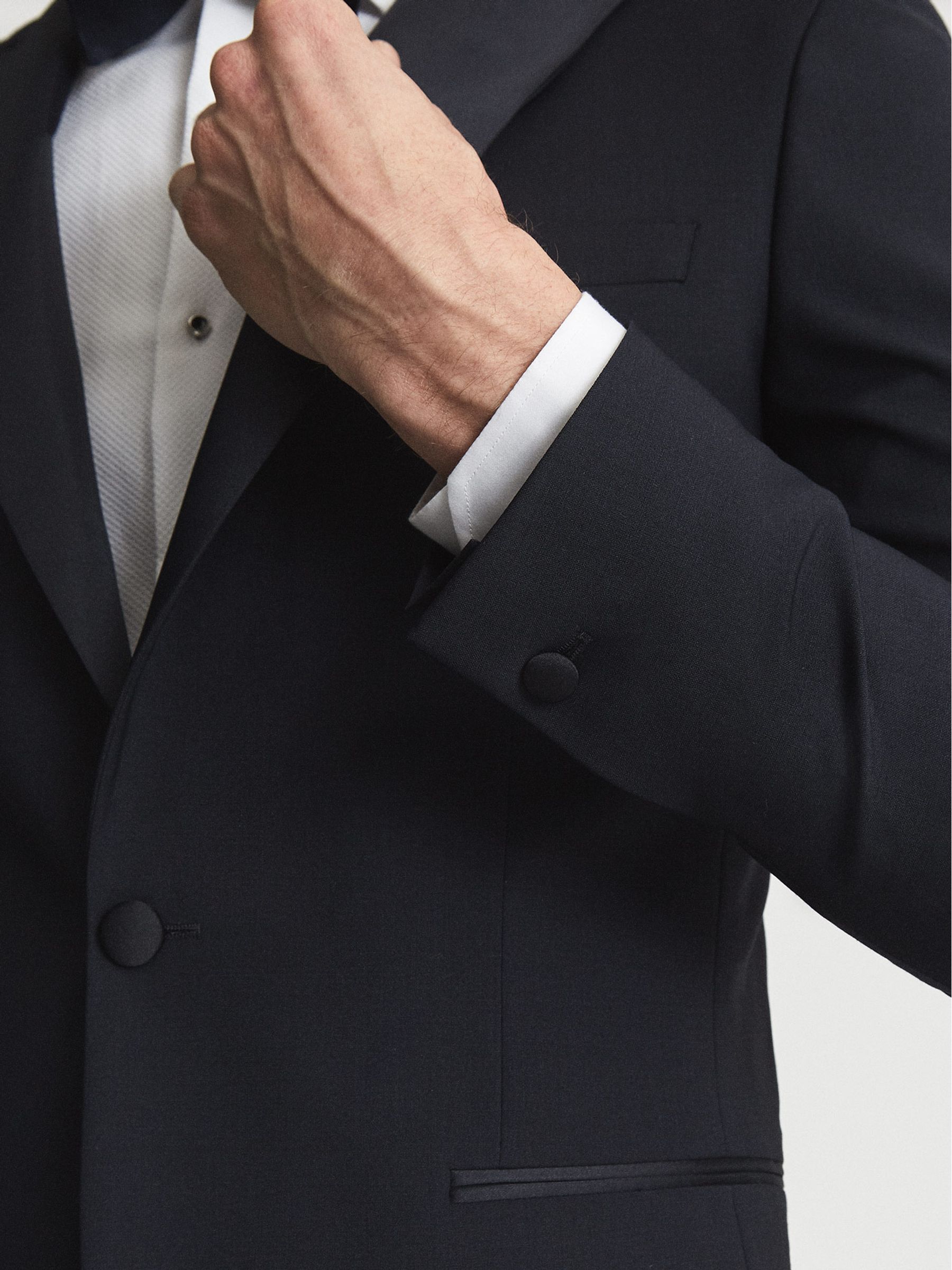 Modern Fit Performance Dinner Jacket in Navy - Image 4 of 5