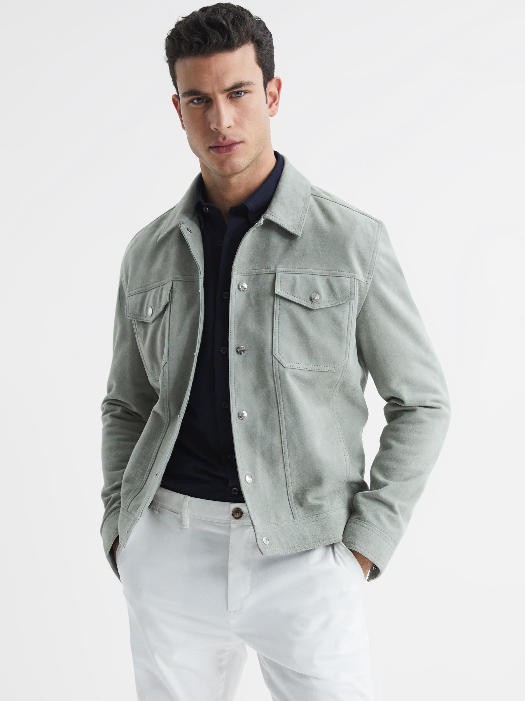 Soft Wash Button Down Oxford Shirt in Navy - Image 6 of 8