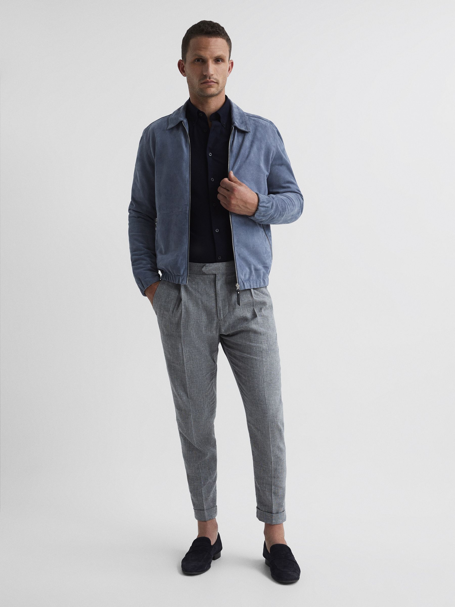 Soft Wash Button Down Oxford Shirt in Navy - Image 7 of 8