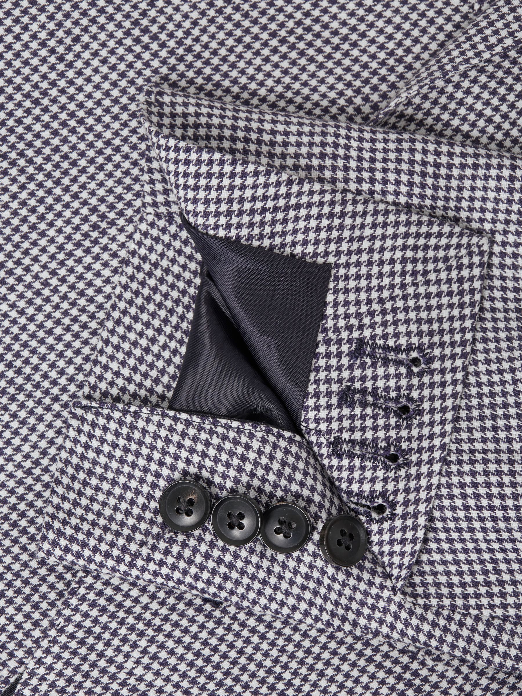 Linen Single Breasted Dogtooth Blazer in Navy - Image 6 of 6