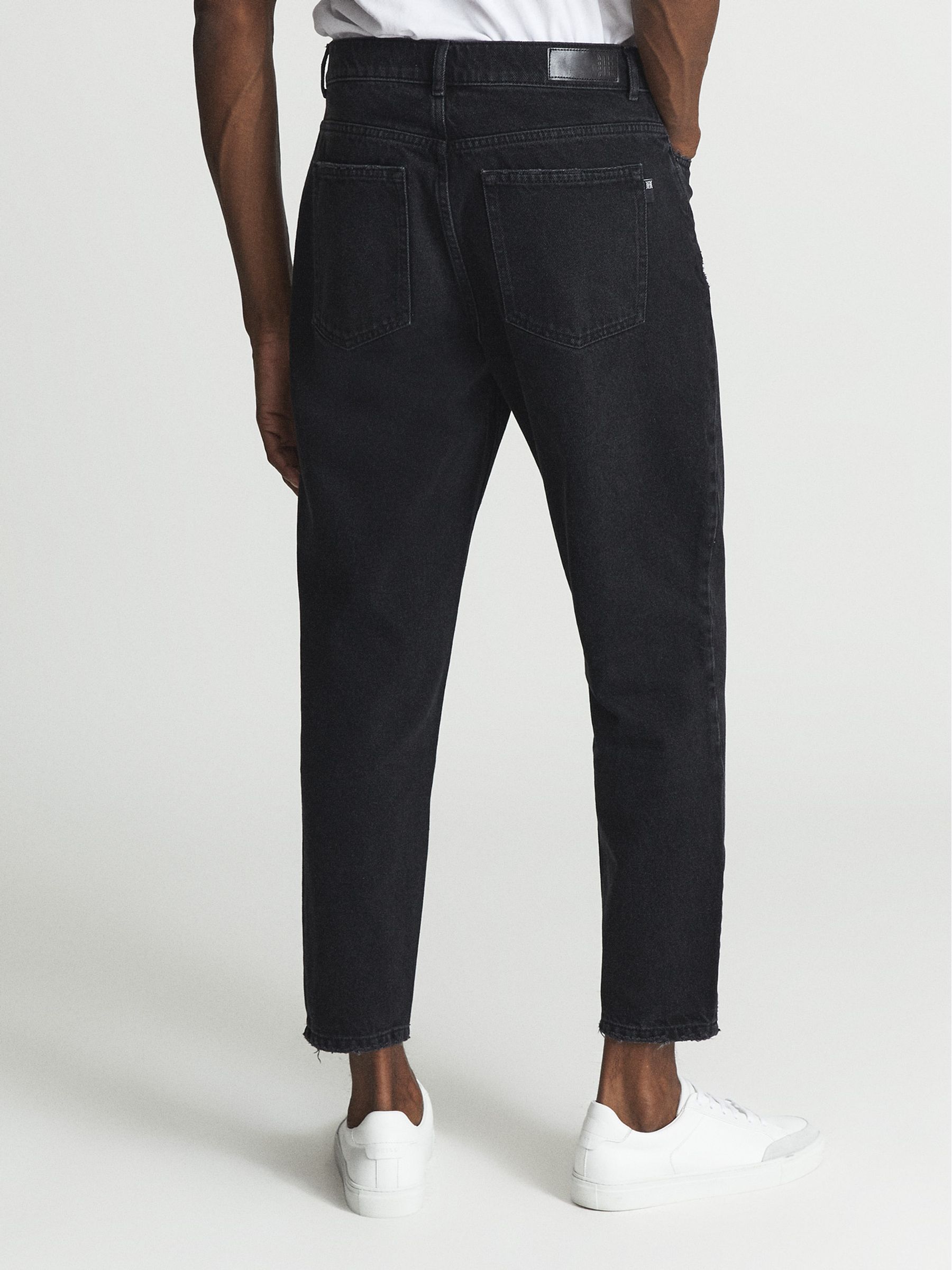 Washed Cropped Jeans in Black - Image 5 of 6