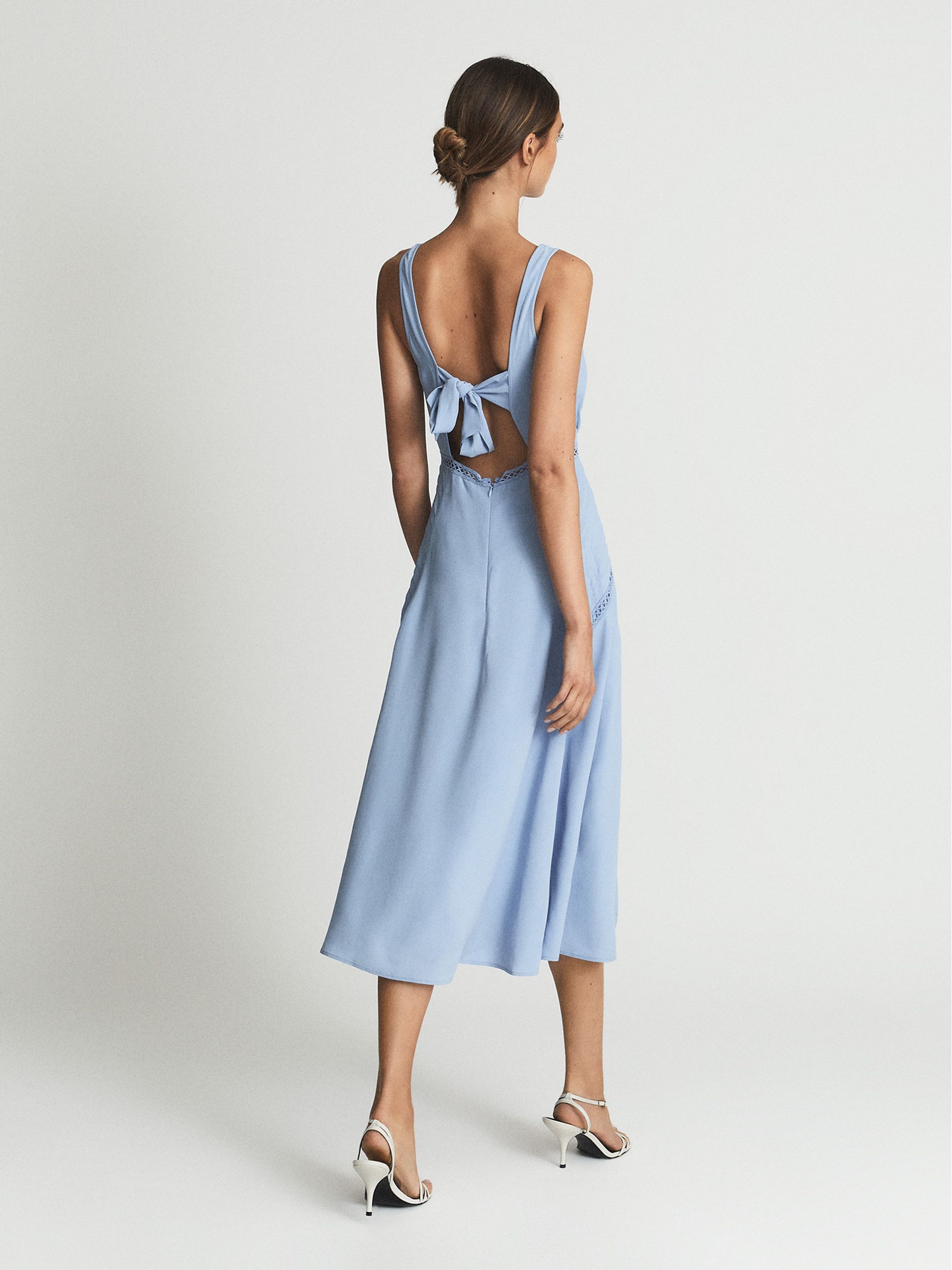 Reiss Pleat Detailed Midi Dress in Blue - REISS