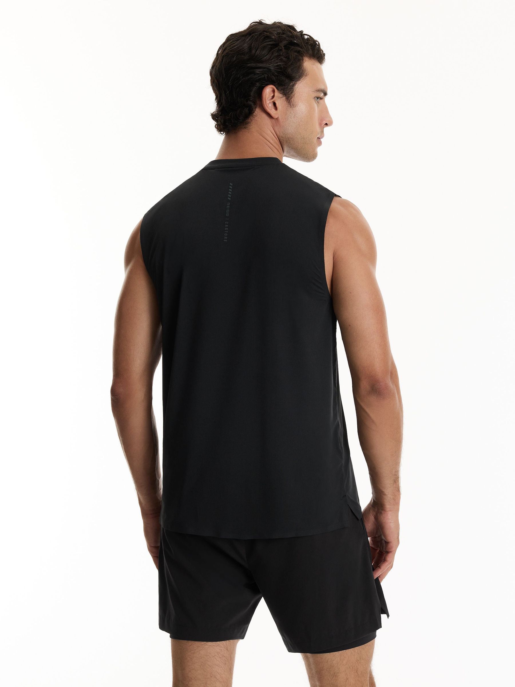Reiss | Gilet de performance Castore en Castore Noir/Iridescent Cas - Image 7 de 10