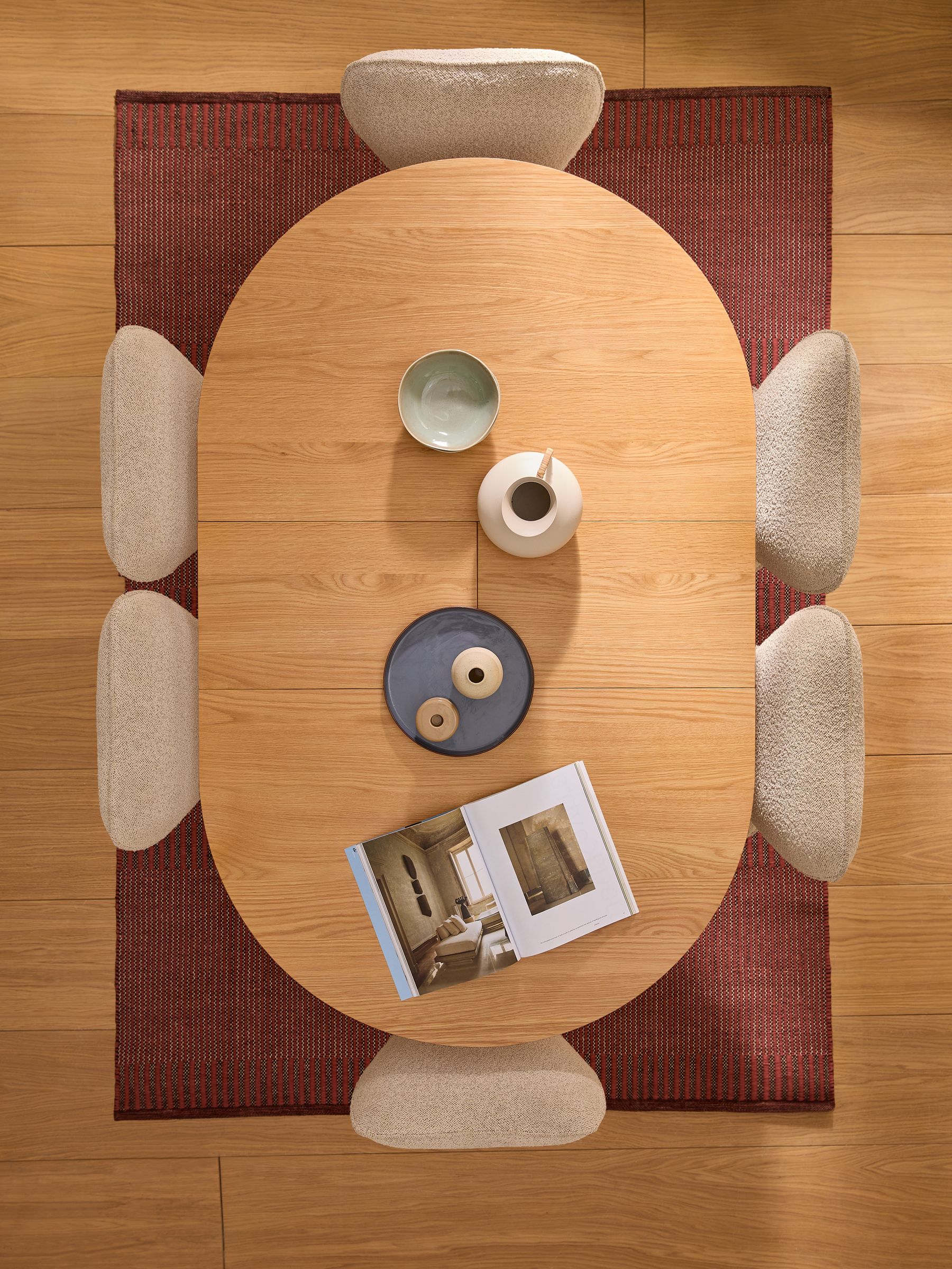 Oak Deauville 4 to 6 Seater Oval Extending Dining Table - Image 3 of 6