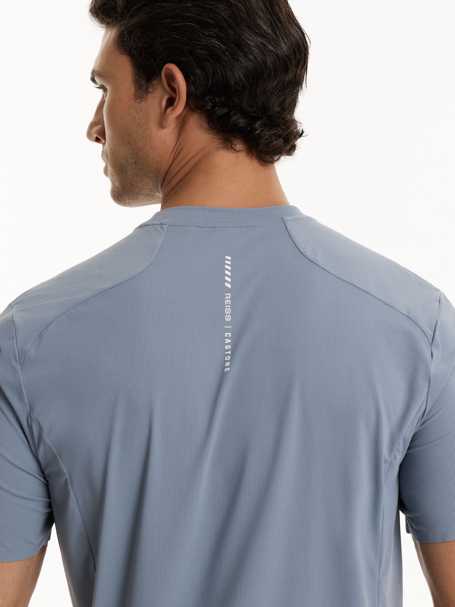 T-shirt Reiss | Castore Performance coupe moderne bleu - Image 5 de 8