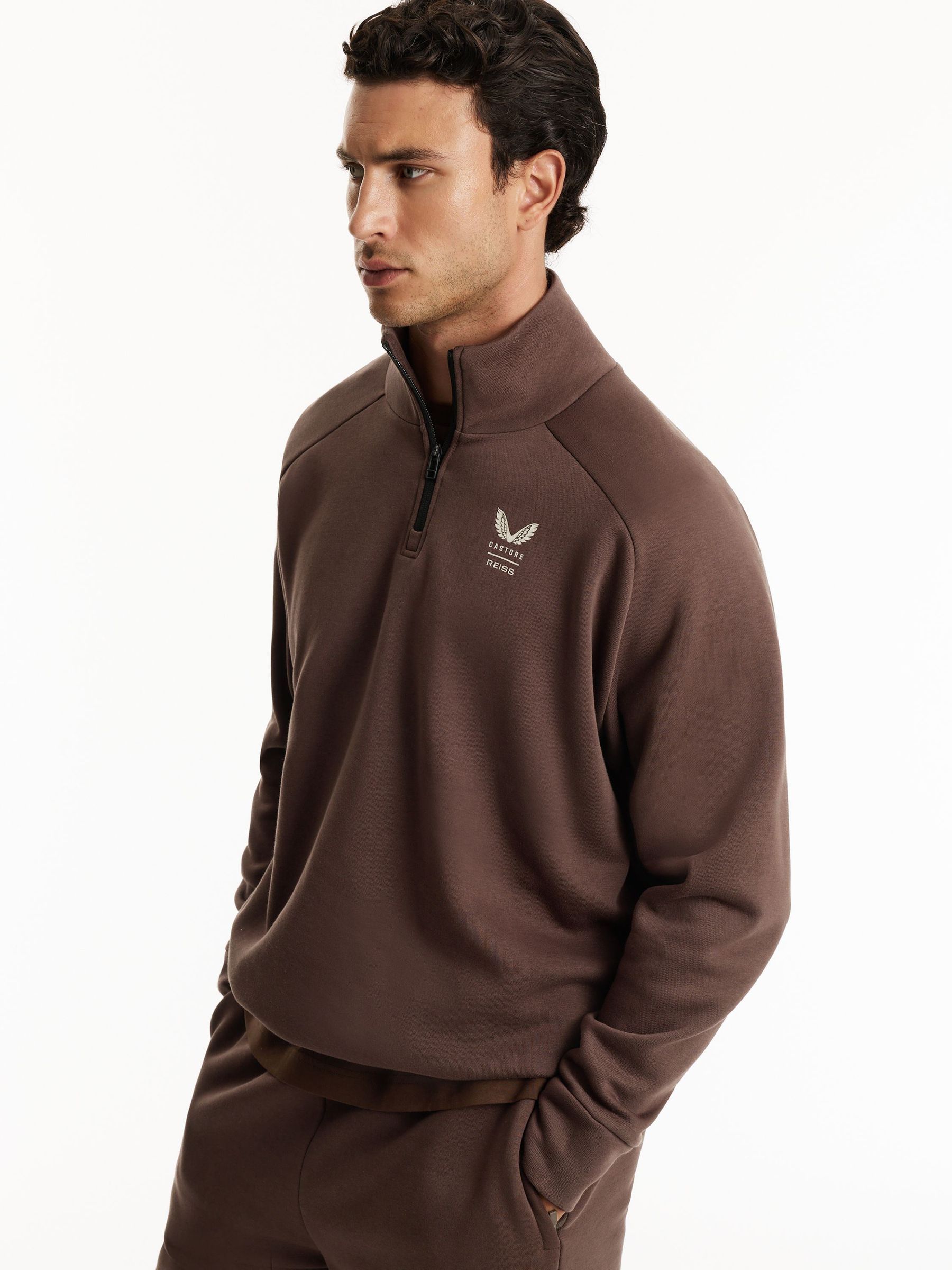 Reiss | Castore Sweat-shirt décontracté à col zippé marron - Image 4 de 8