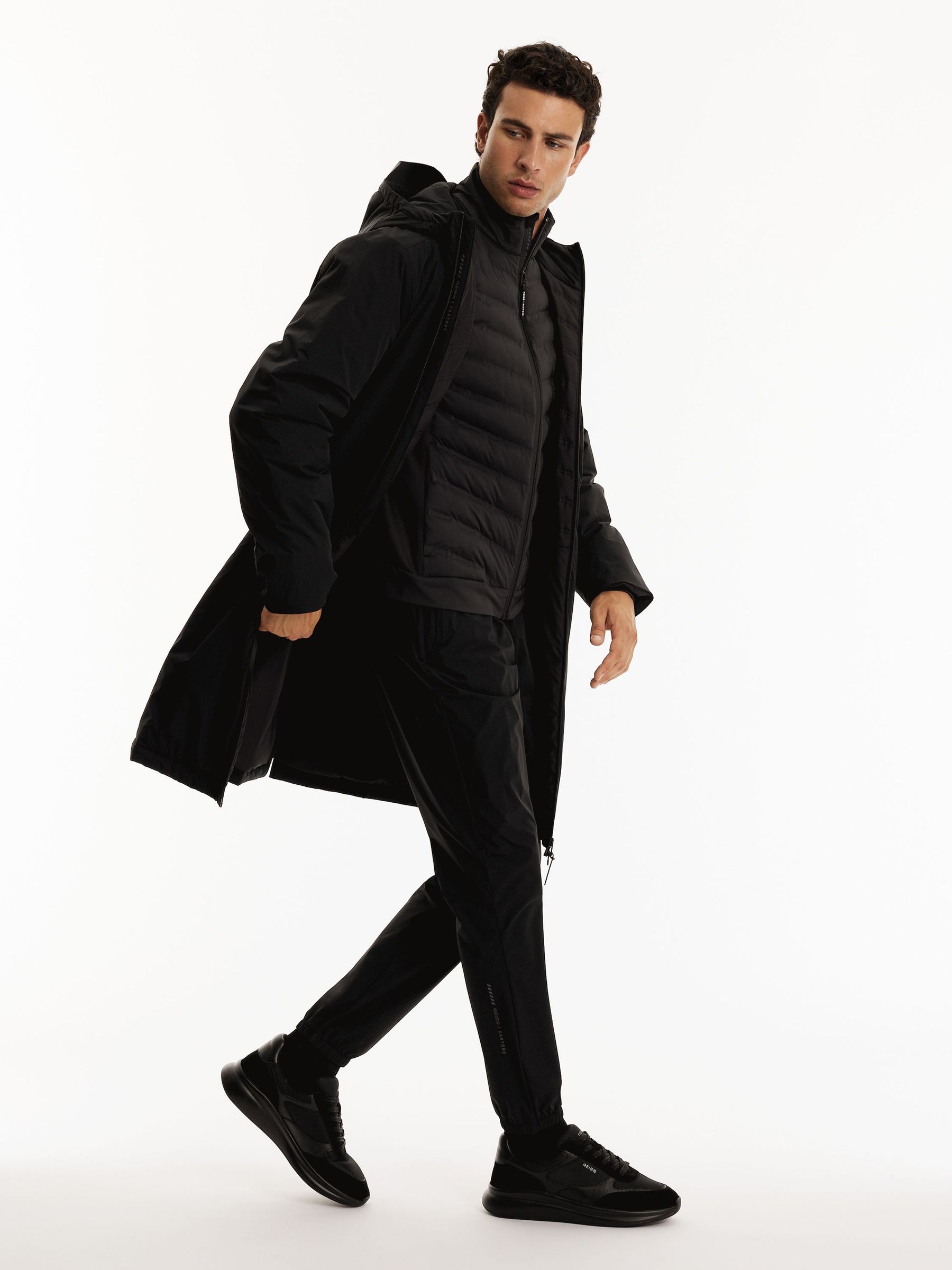 Reiss | Castore Insulated Hooded Long Jacket in Black - Image 5 of 12