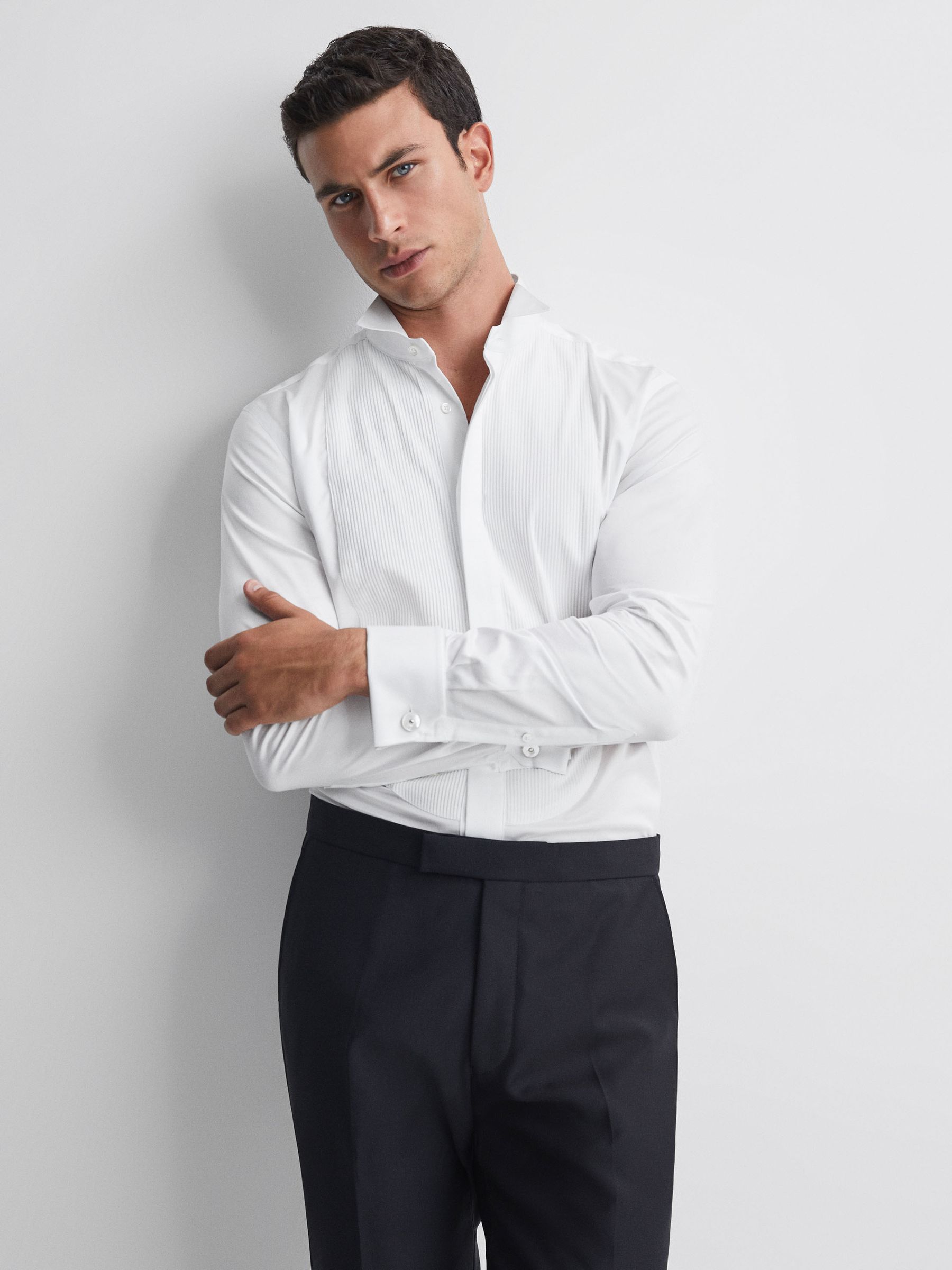 Pleat Front Winged Collar Shirt in White - Image 4 of 7
