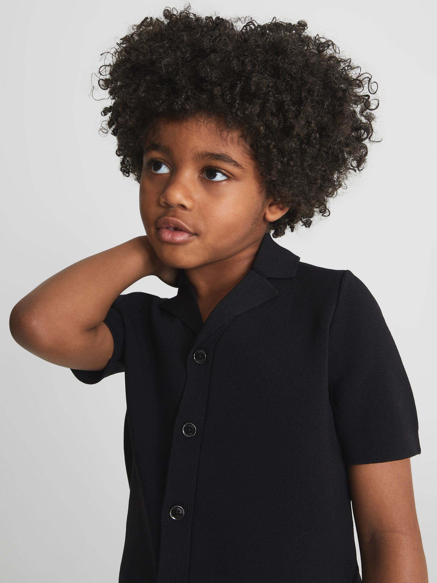 Cuban Collar Stretch Shirt in Black - Image 4 of 6