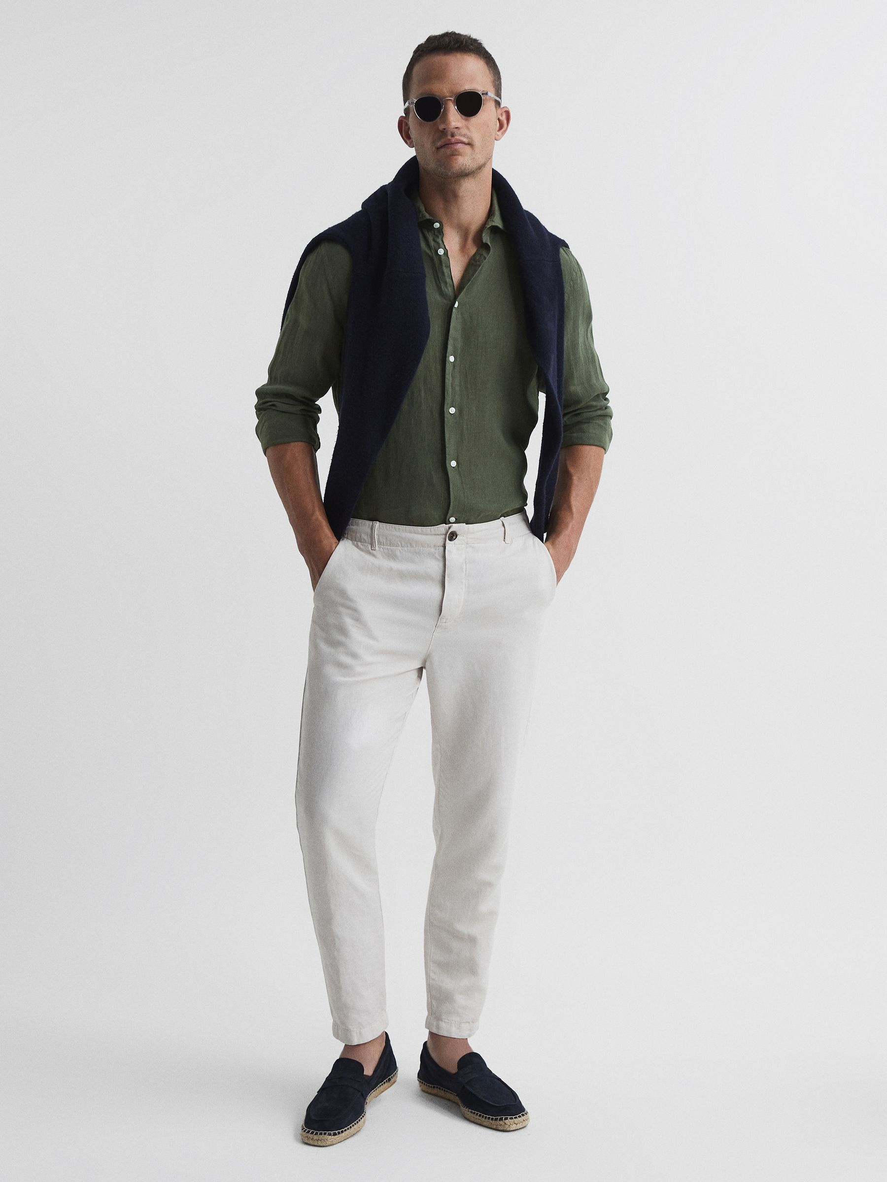 Linen Button-Through Shirt in Olive - Image 3 of 7