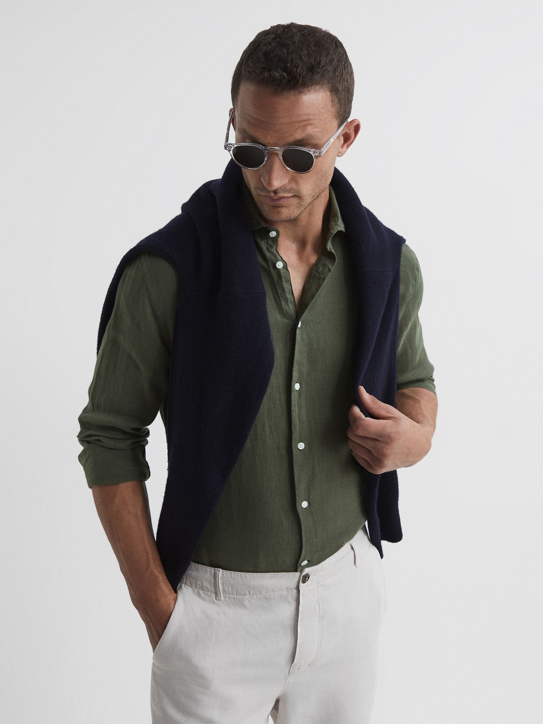 Linen Button-Through Shirt in Olive - Image 6 of 7