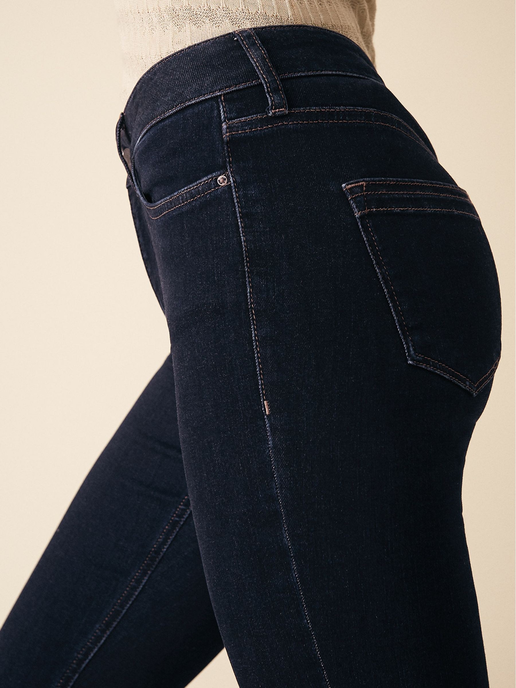 Mid Rise Skinny Jeans in Indigo - Image 5 of 5