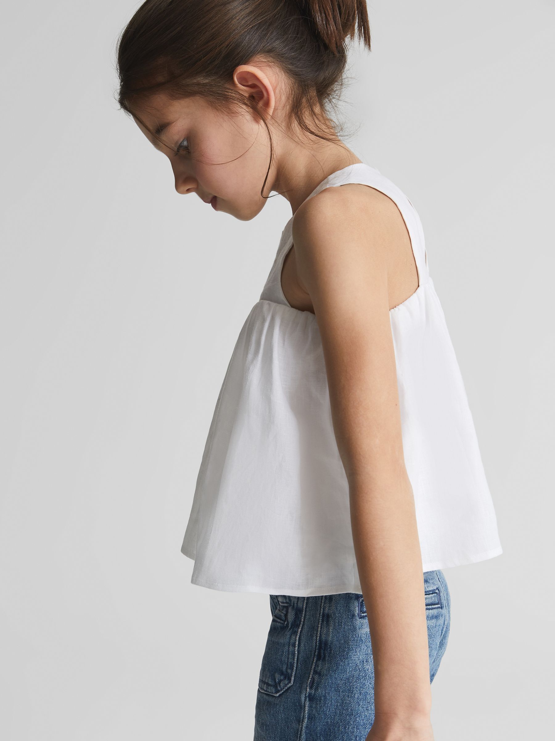 Linen Top in White - Image 4 of 6