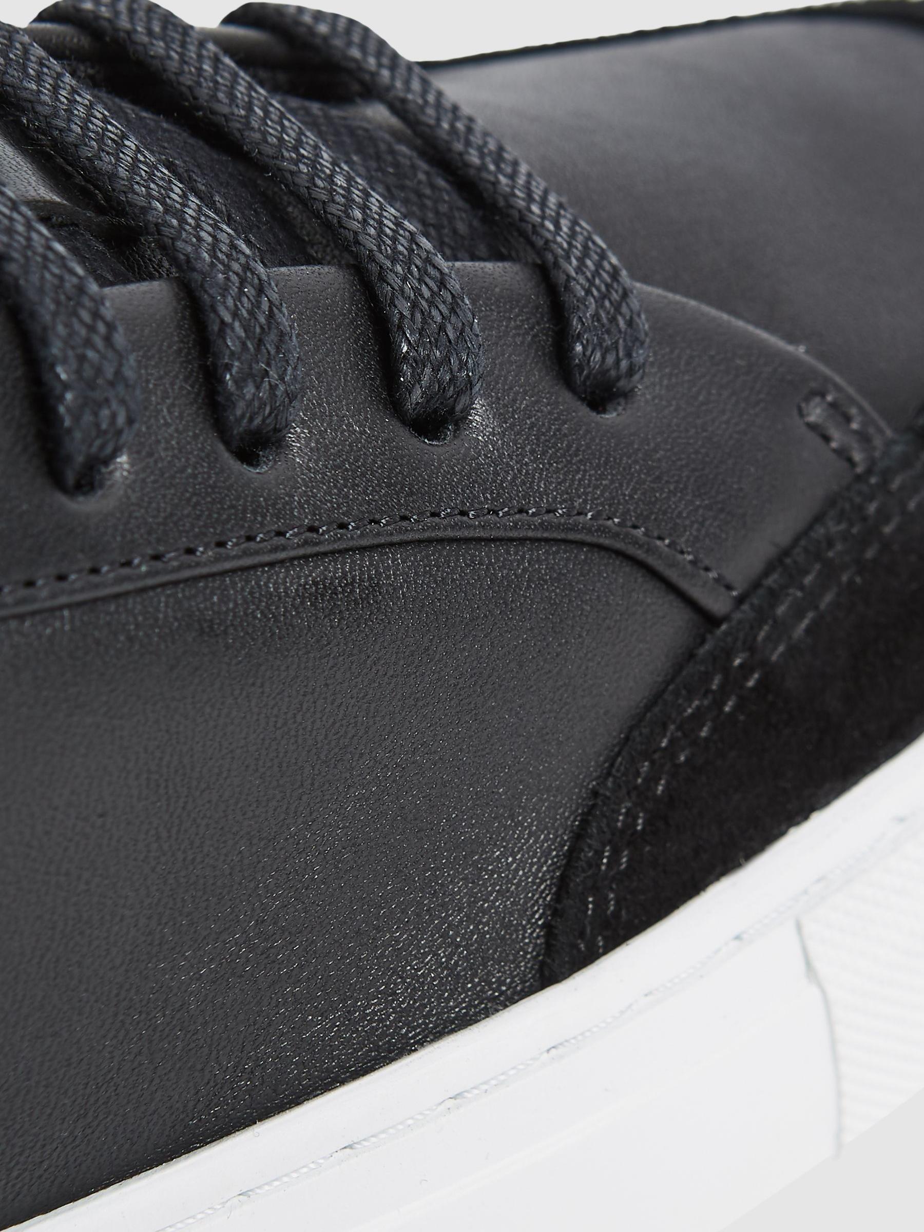 Low Top Leather Trainers in Black - Image 4 of 6