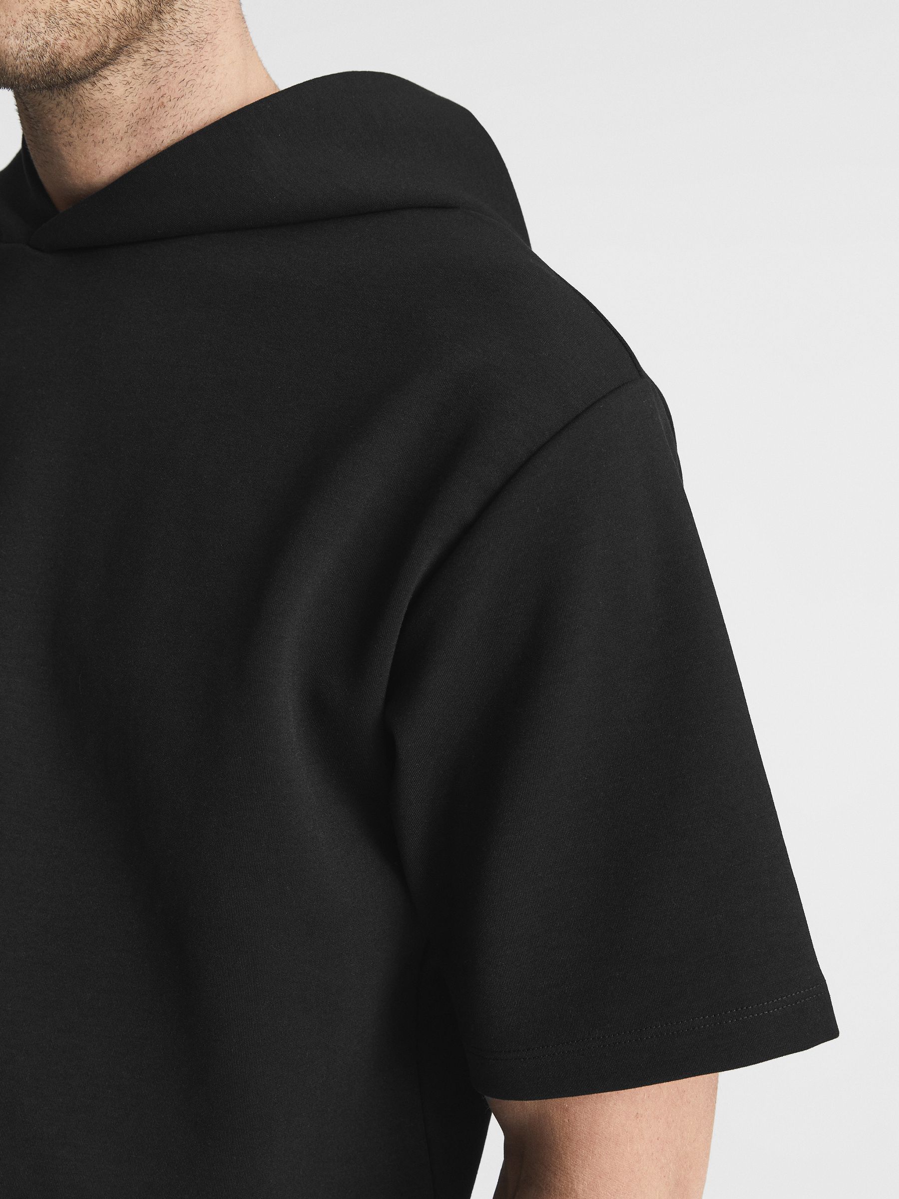 Interlock Short Sleeve Hoodie in Navy - Image 4 of 5