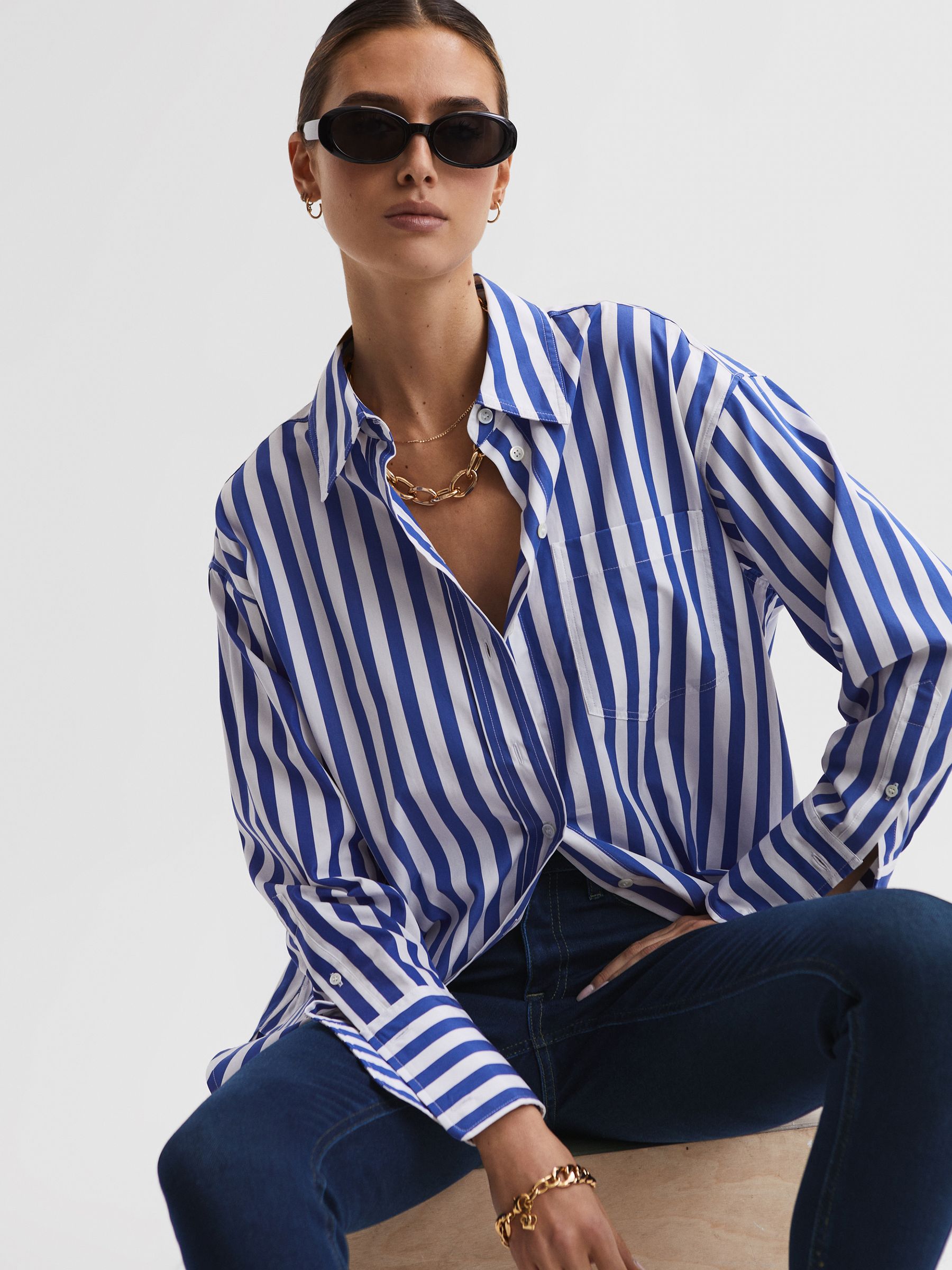 Mid Rise Skinny Jeans in Indigo - Image 6 of 8