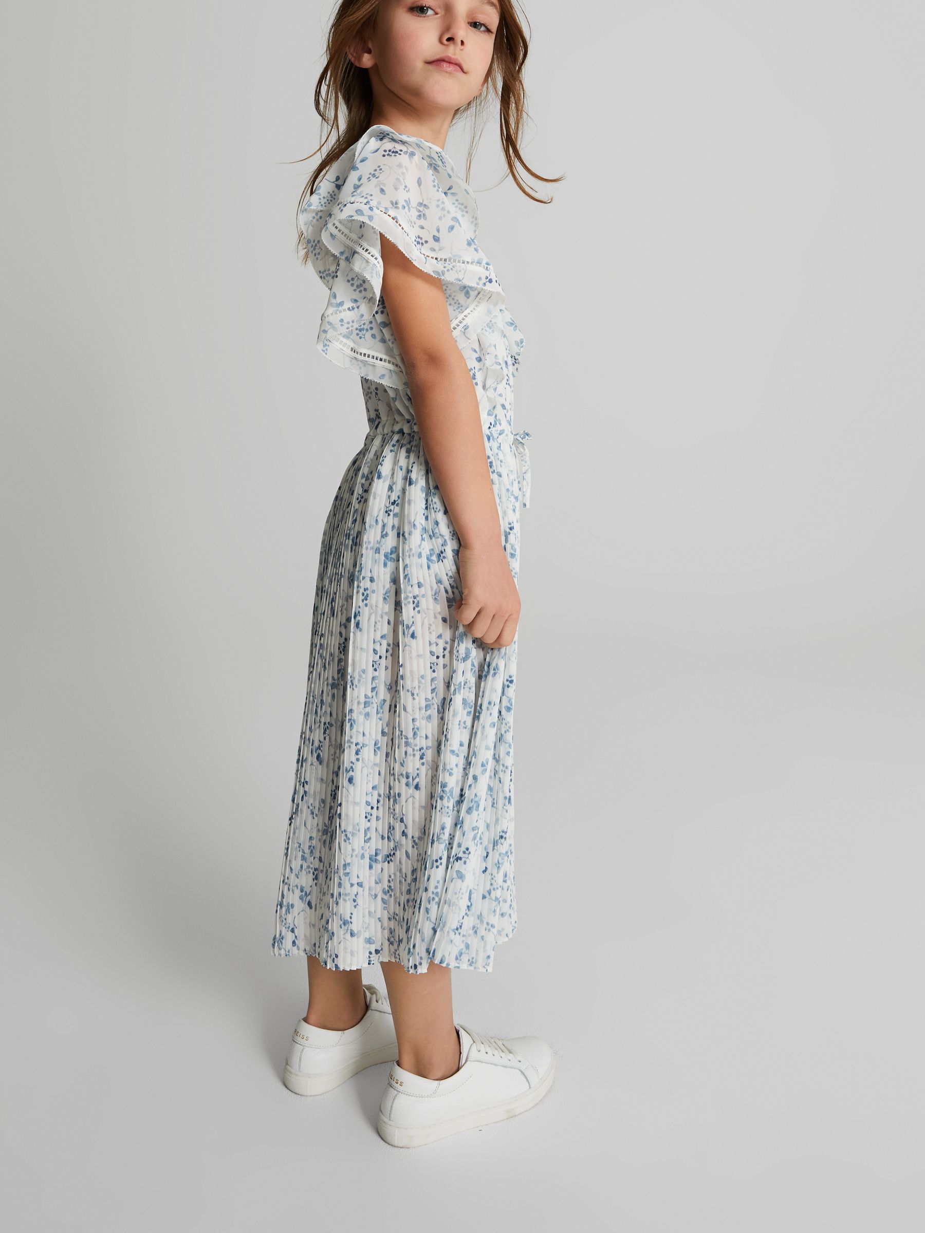 Print Pleated Jumpsuit in Blue Print - Image 4 of 6