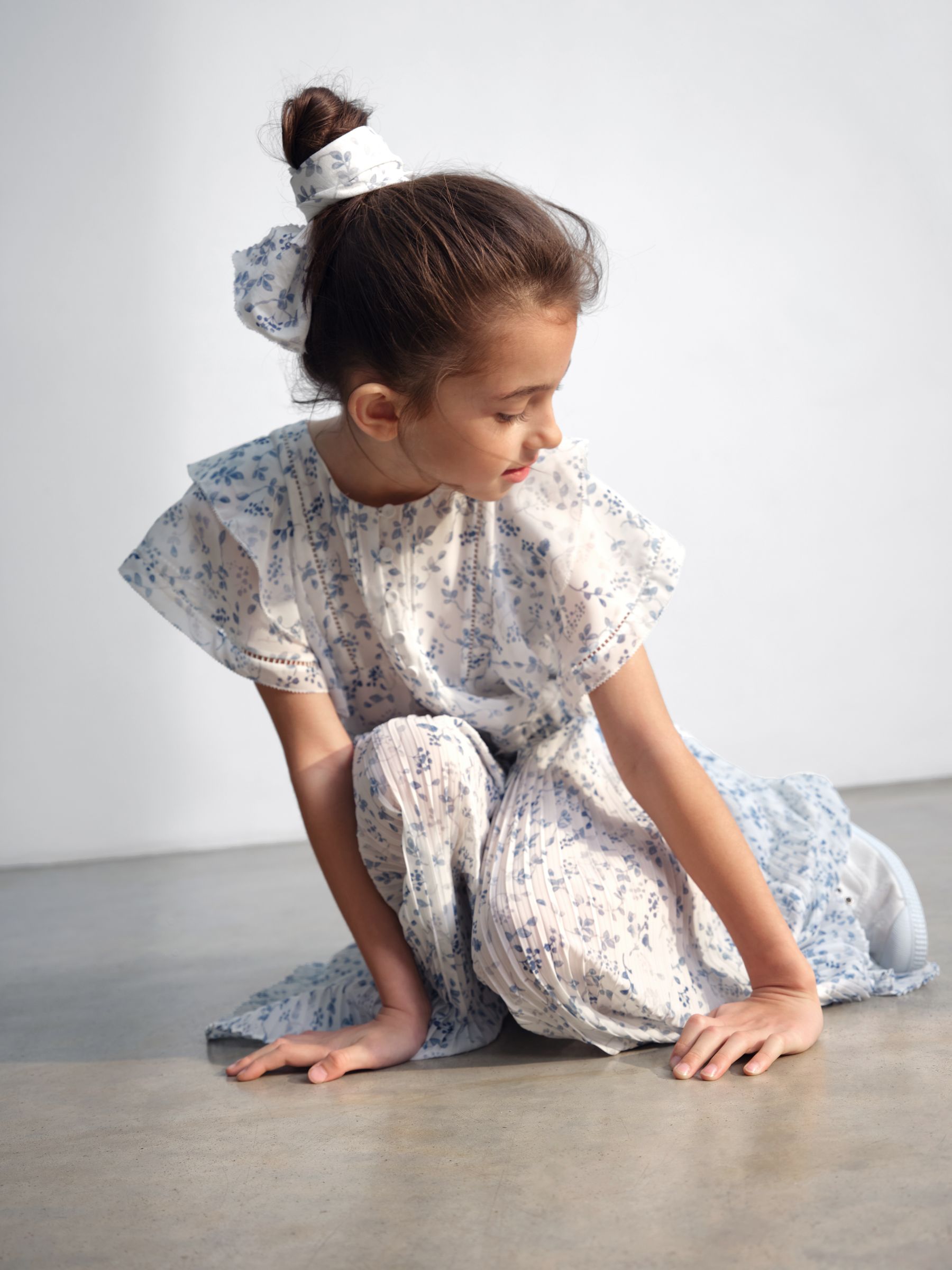 Print Pleated Jumpsuit in Blue Print - Image 6 of 6