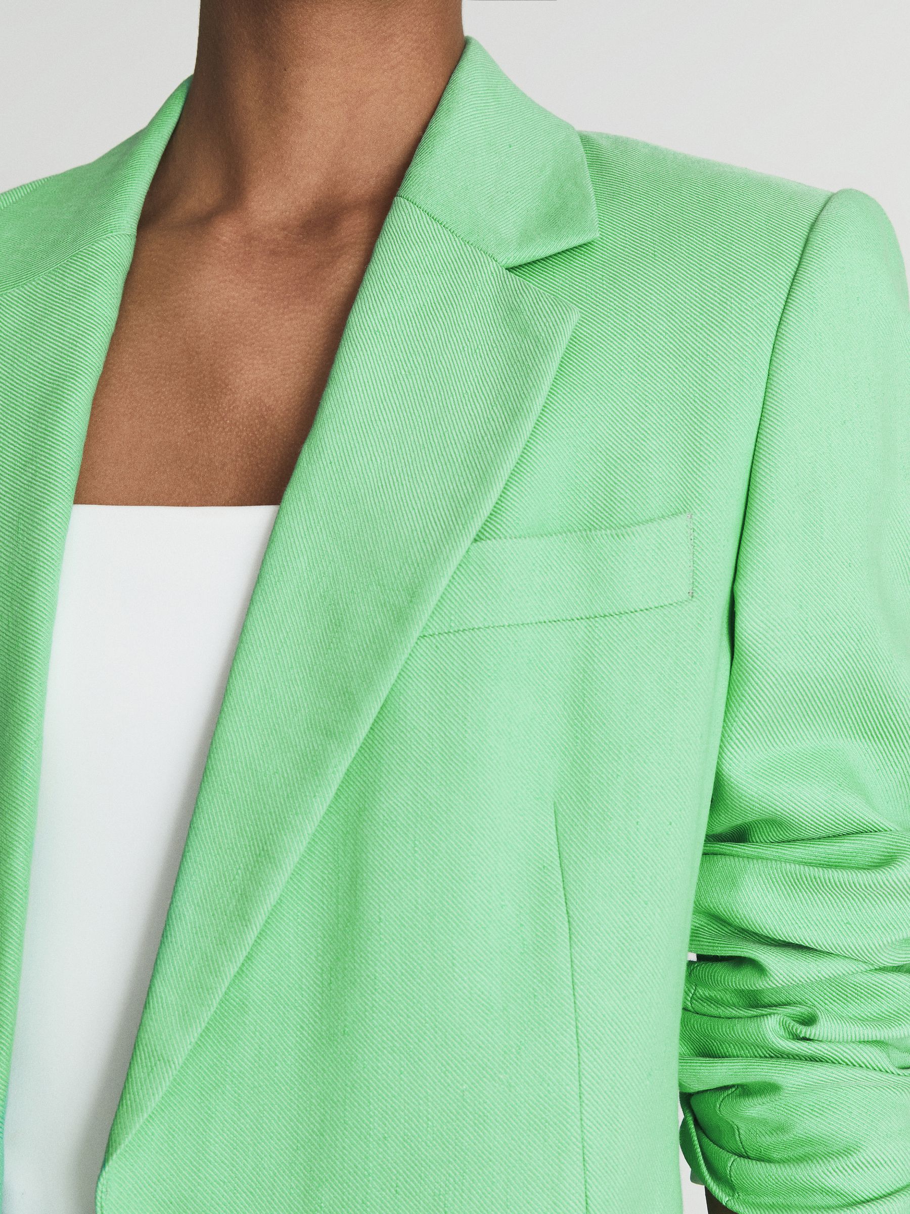 Single Breasted Blazer in Green - Image 4 of 7
