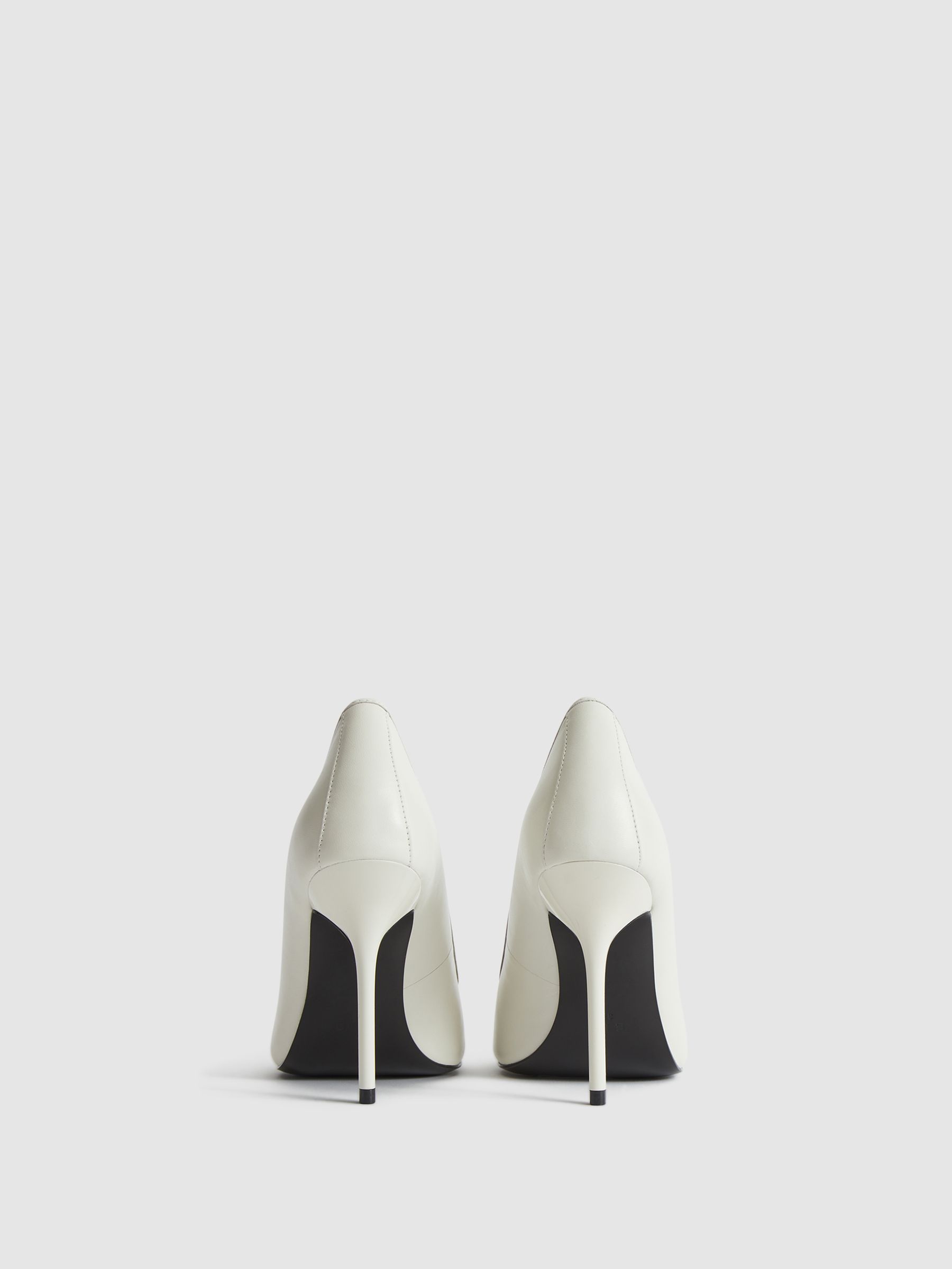 Leather Heeled Court Shoe in Off White - Image 8 of 8