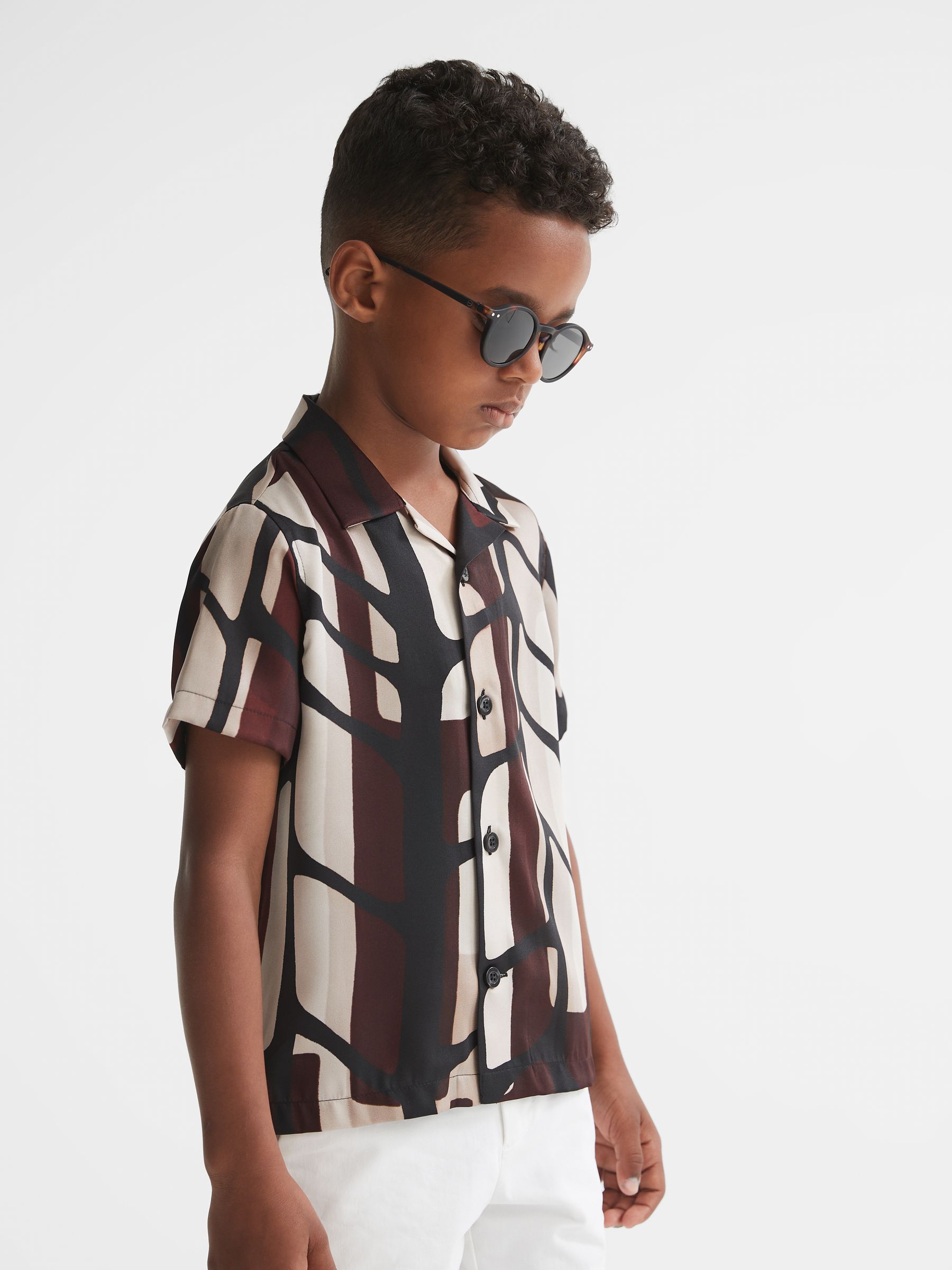 Junior Abstract Print Cuban Collar Shirt in Bordeaux - Image 3 of 8