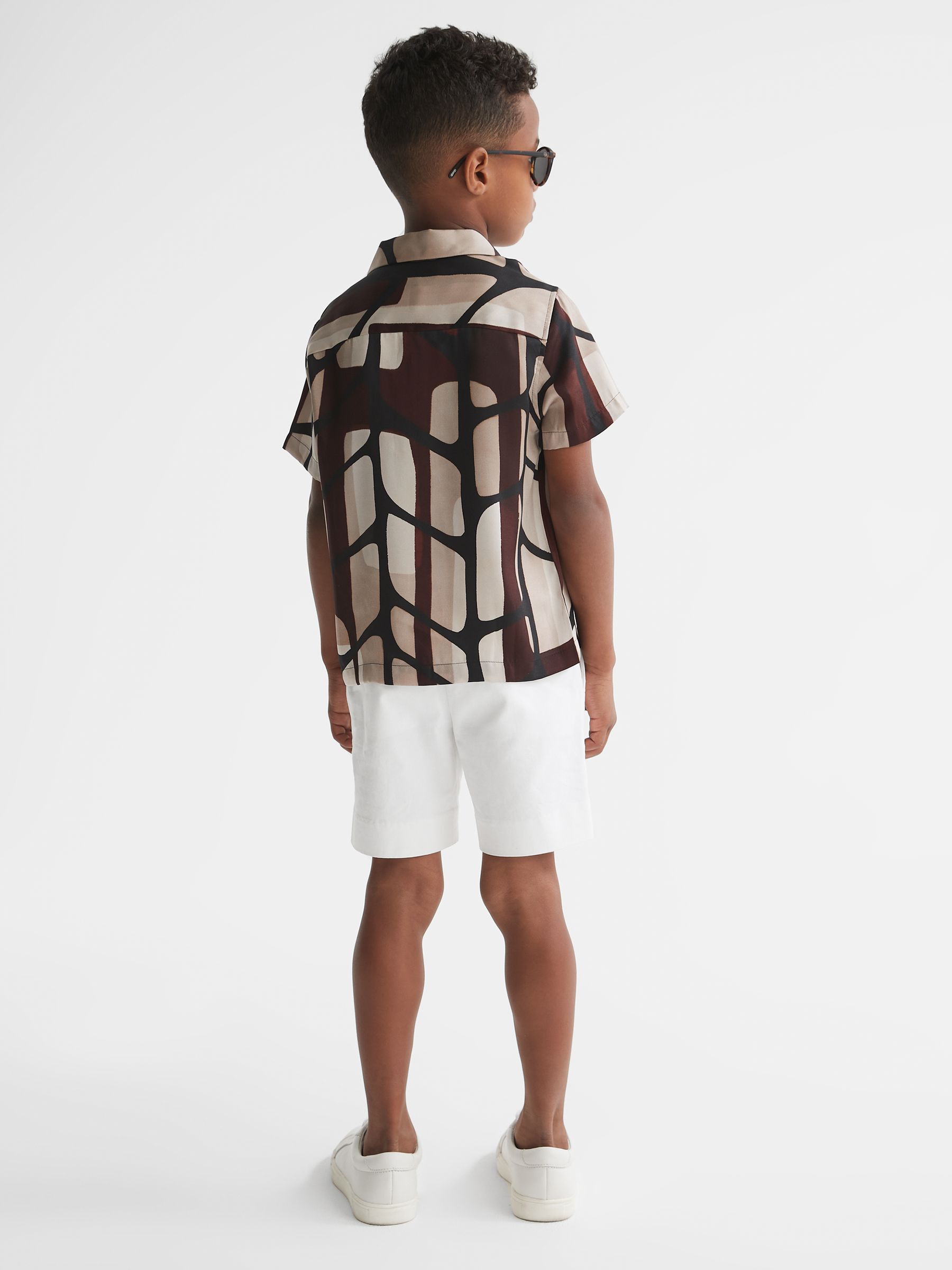 Junior Abstract Print Cuban Collar Shirt in Bordeaux - Image 5 of 8