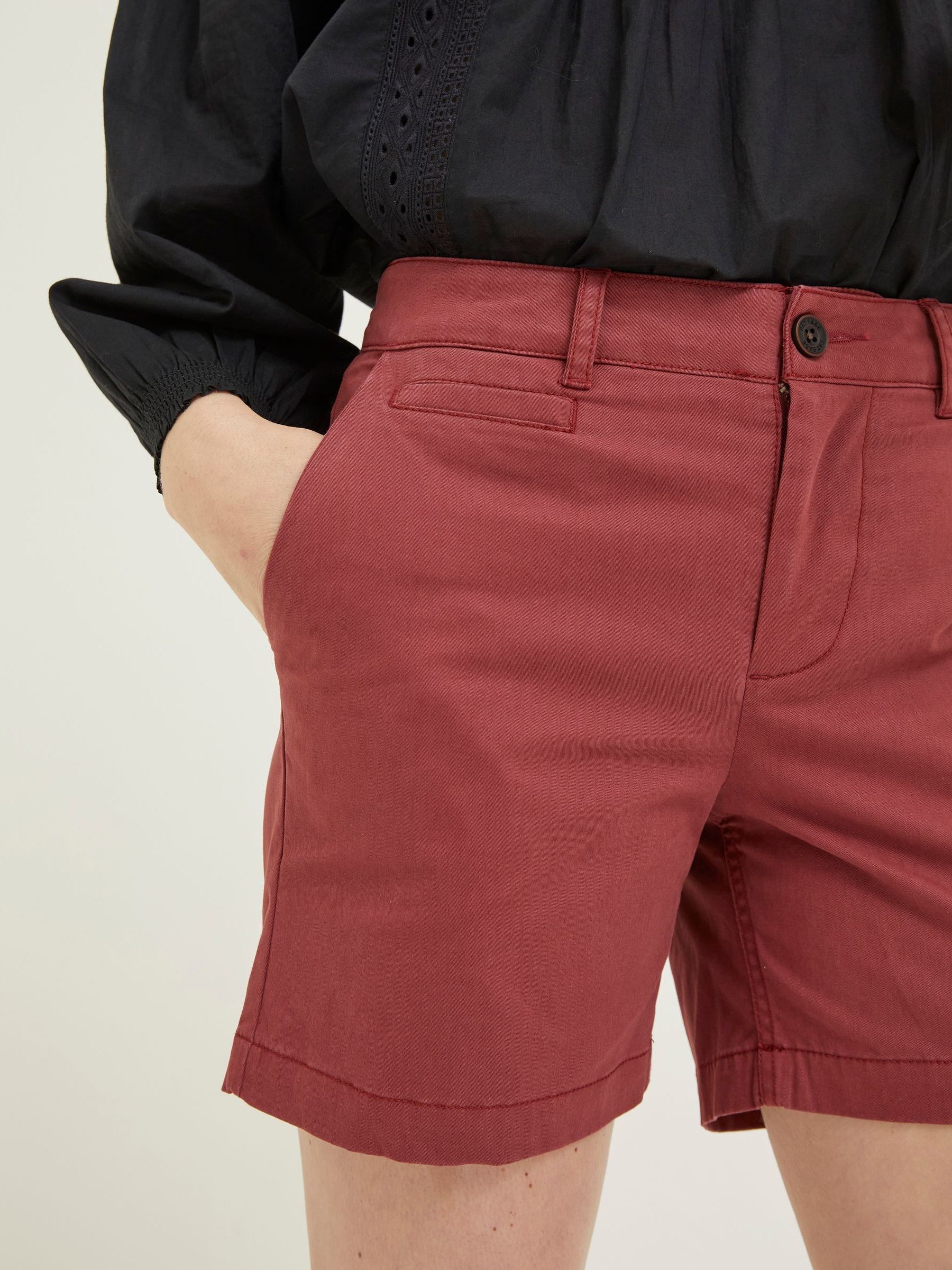 Red Padstow Chino Shorts - Image 4 of 5