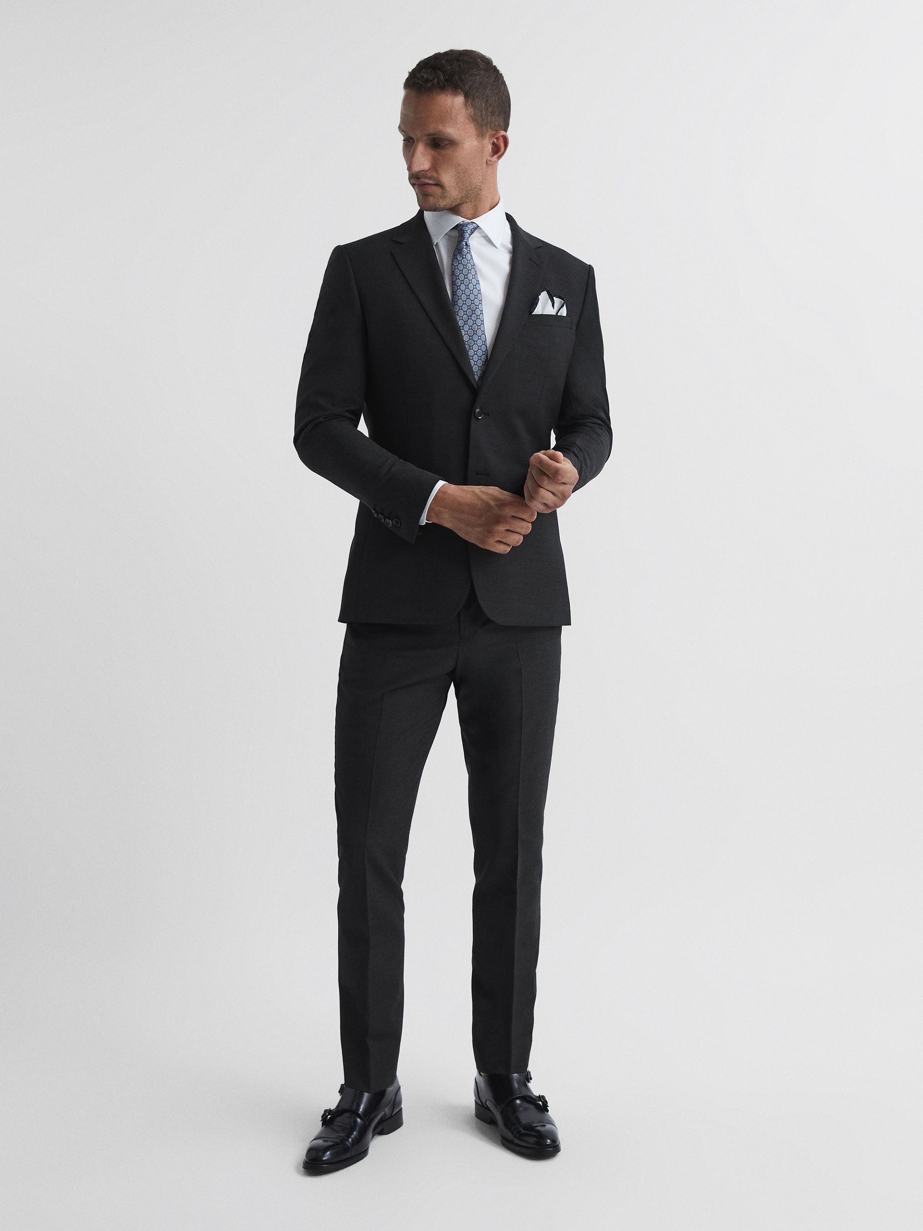Modern Fit Travel Blazer in Charcoal - Image 3 of 11