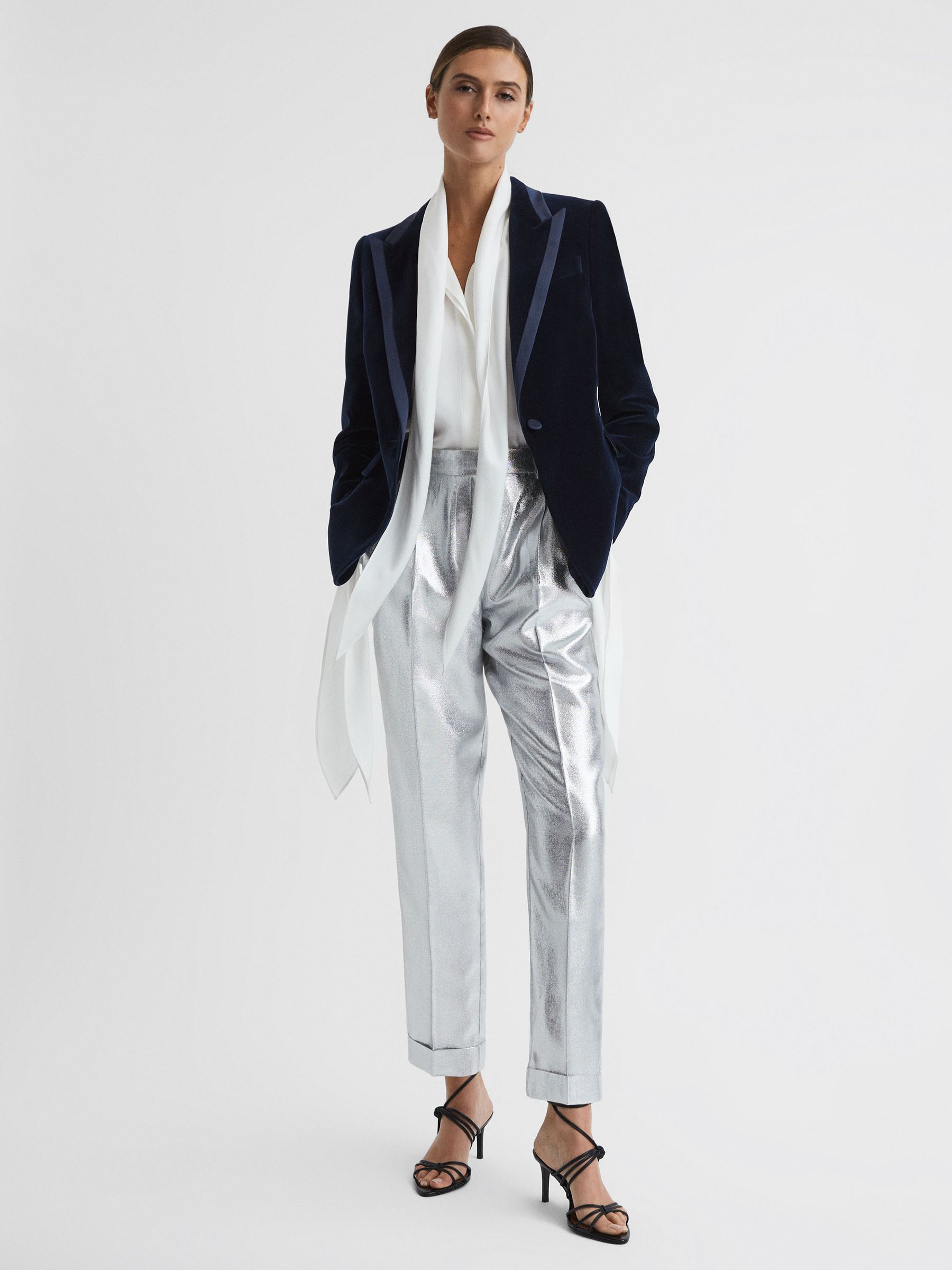 Single Breasted Velvet Suit Blazer in Navy - Image 3 of 5