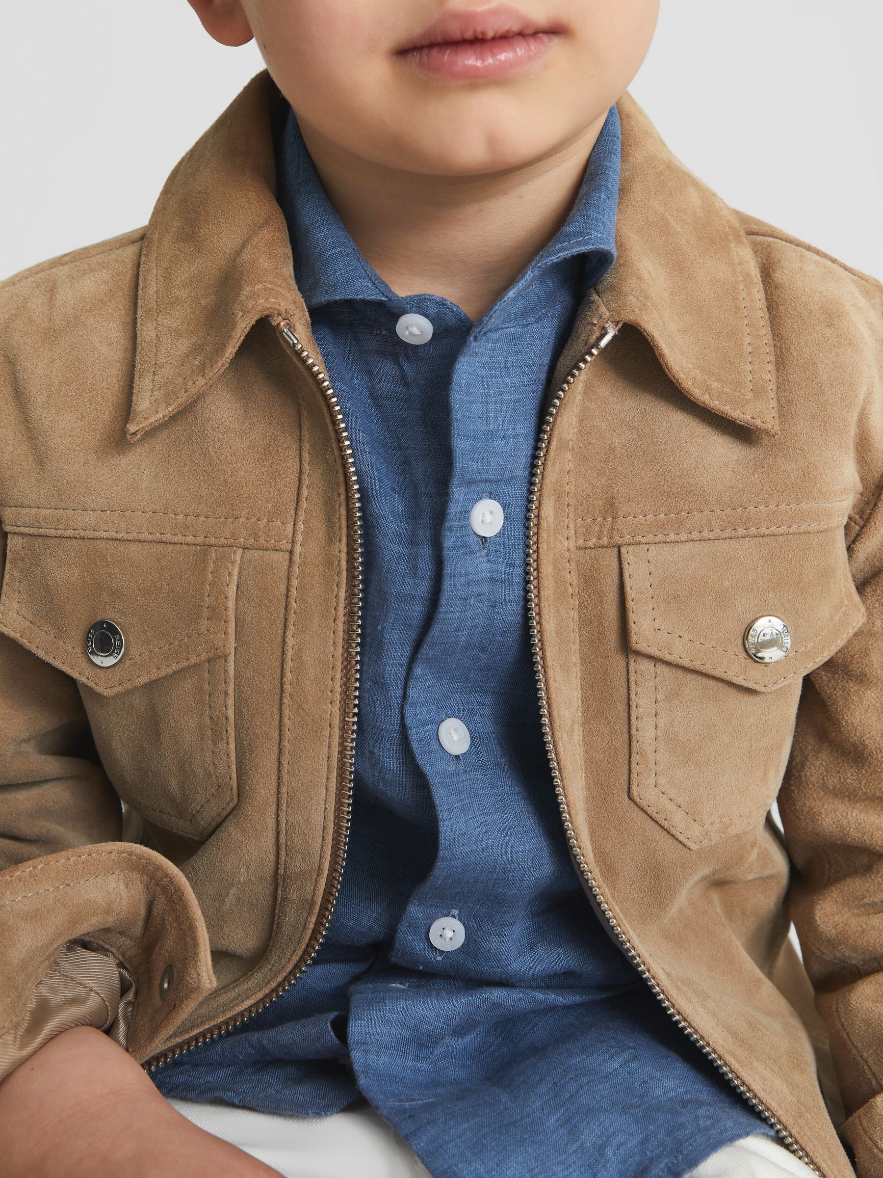 Linen Regular Fit Shirt in Cornflower Blue - Image 4 of 5