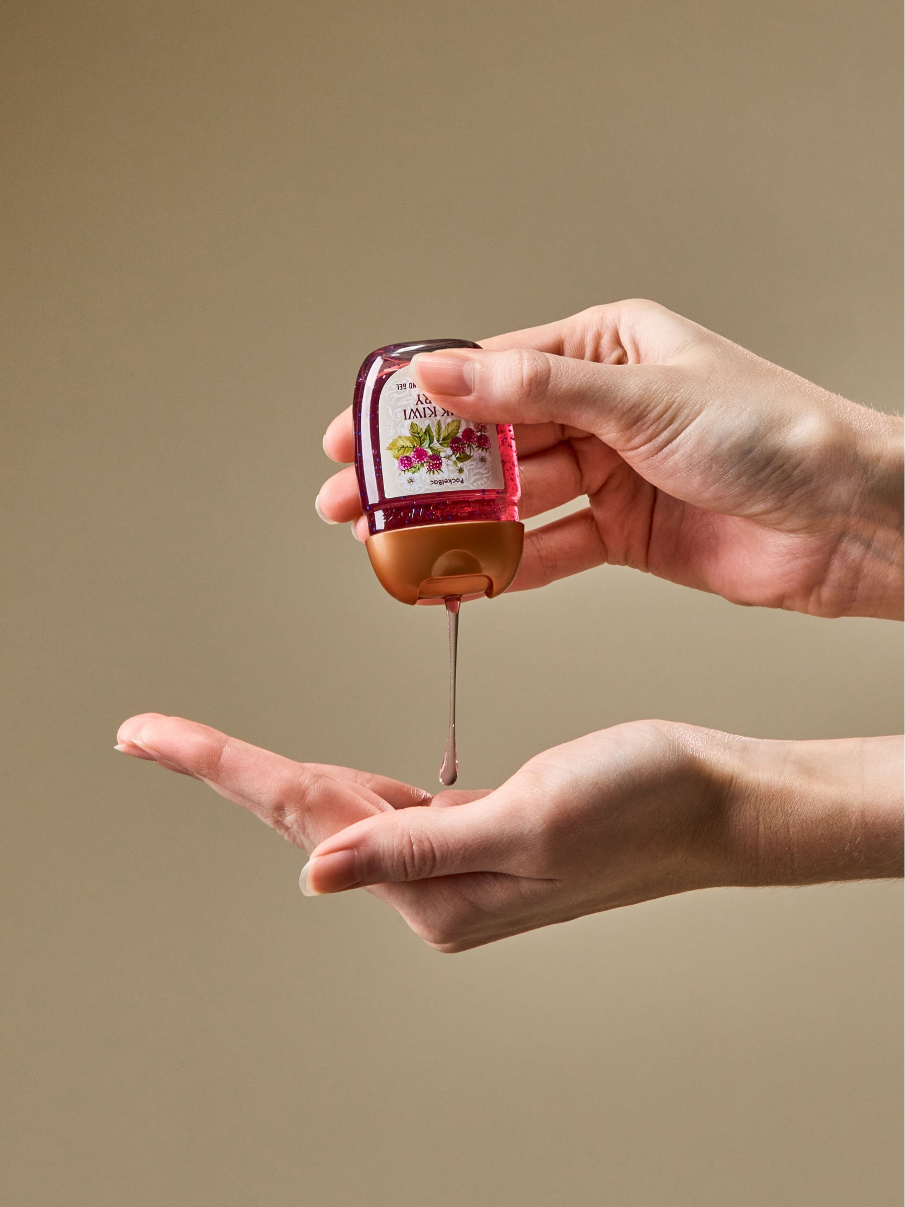 Pink Kiwi Berry PocketBac Cleansing Hand Gel 29ml - Image 4 of 4