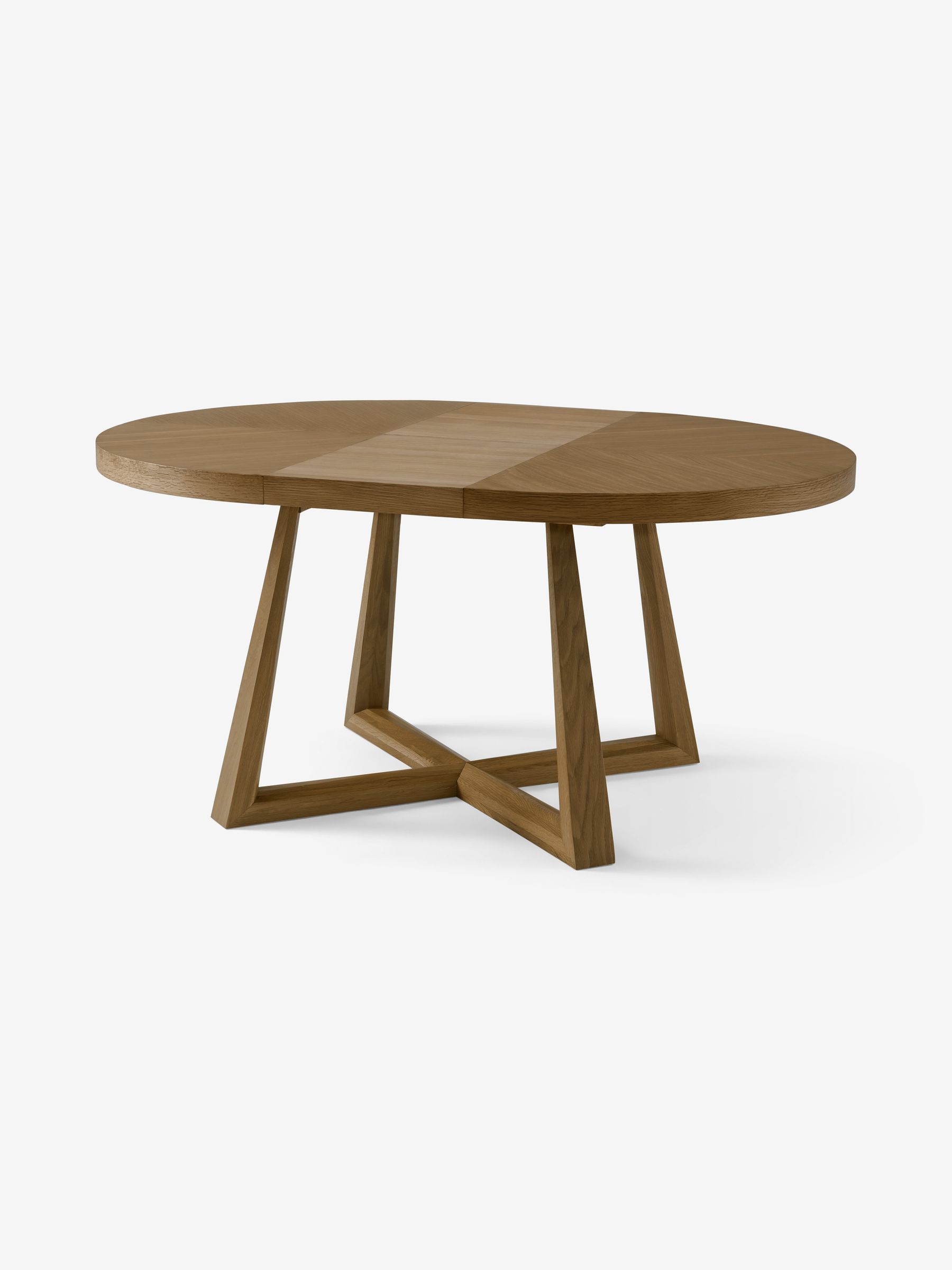 Belgrave Round 4 to 6 Seater Extending Dining Table in Dark Stain Oak - Image 7 of 7